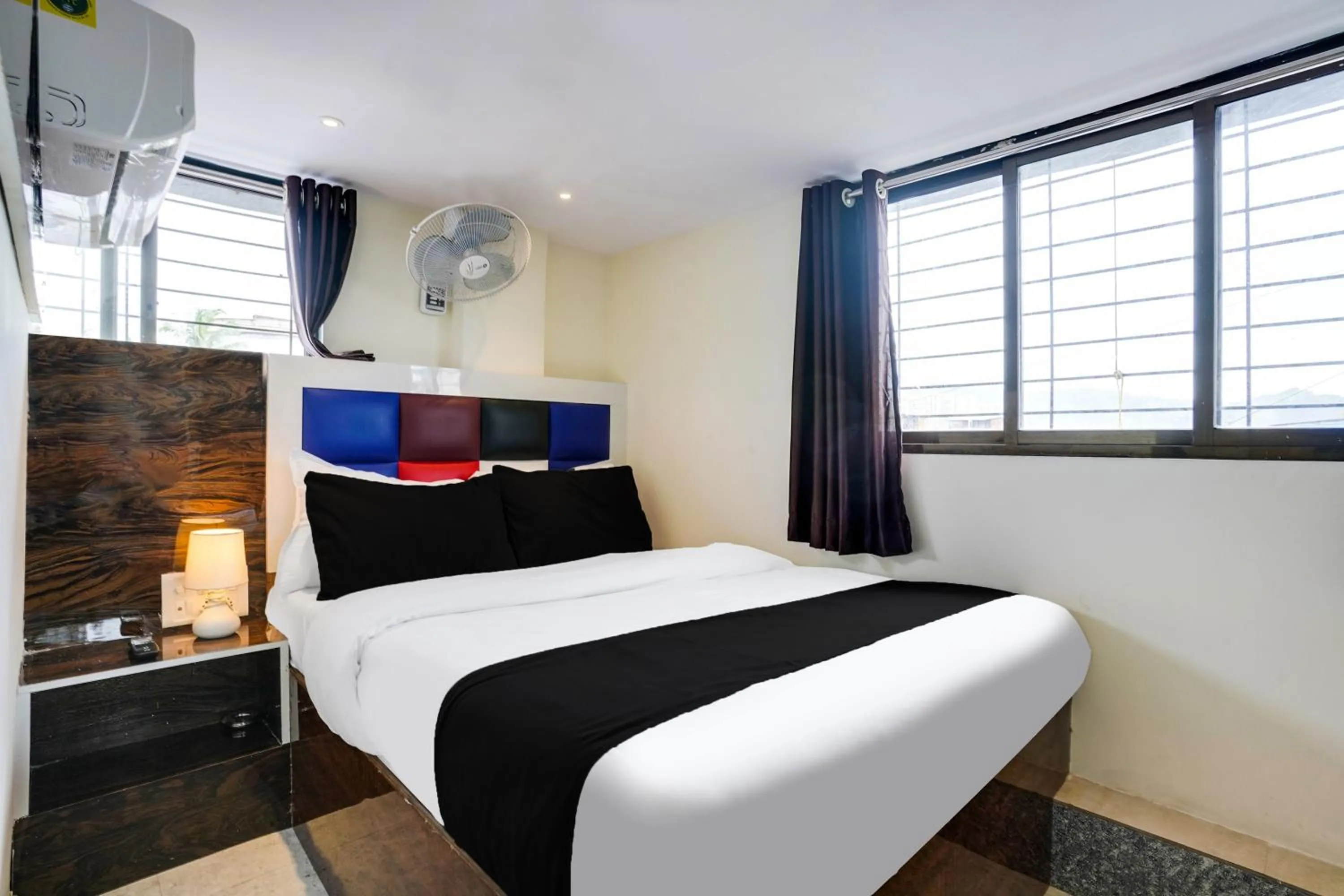 Bedroom, Bed in Hotel Orange Residency