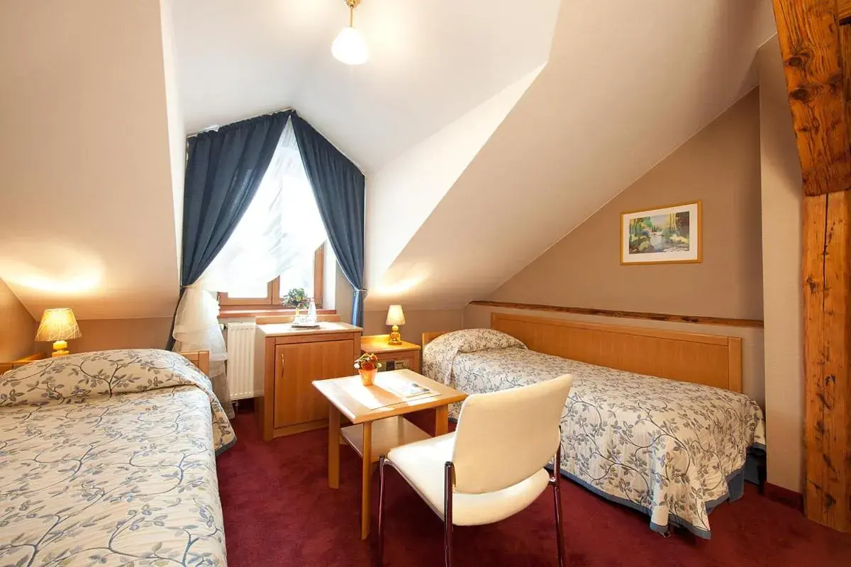 Standard Twin Room in Blue Swan Standard Twin Room in Blue Swan