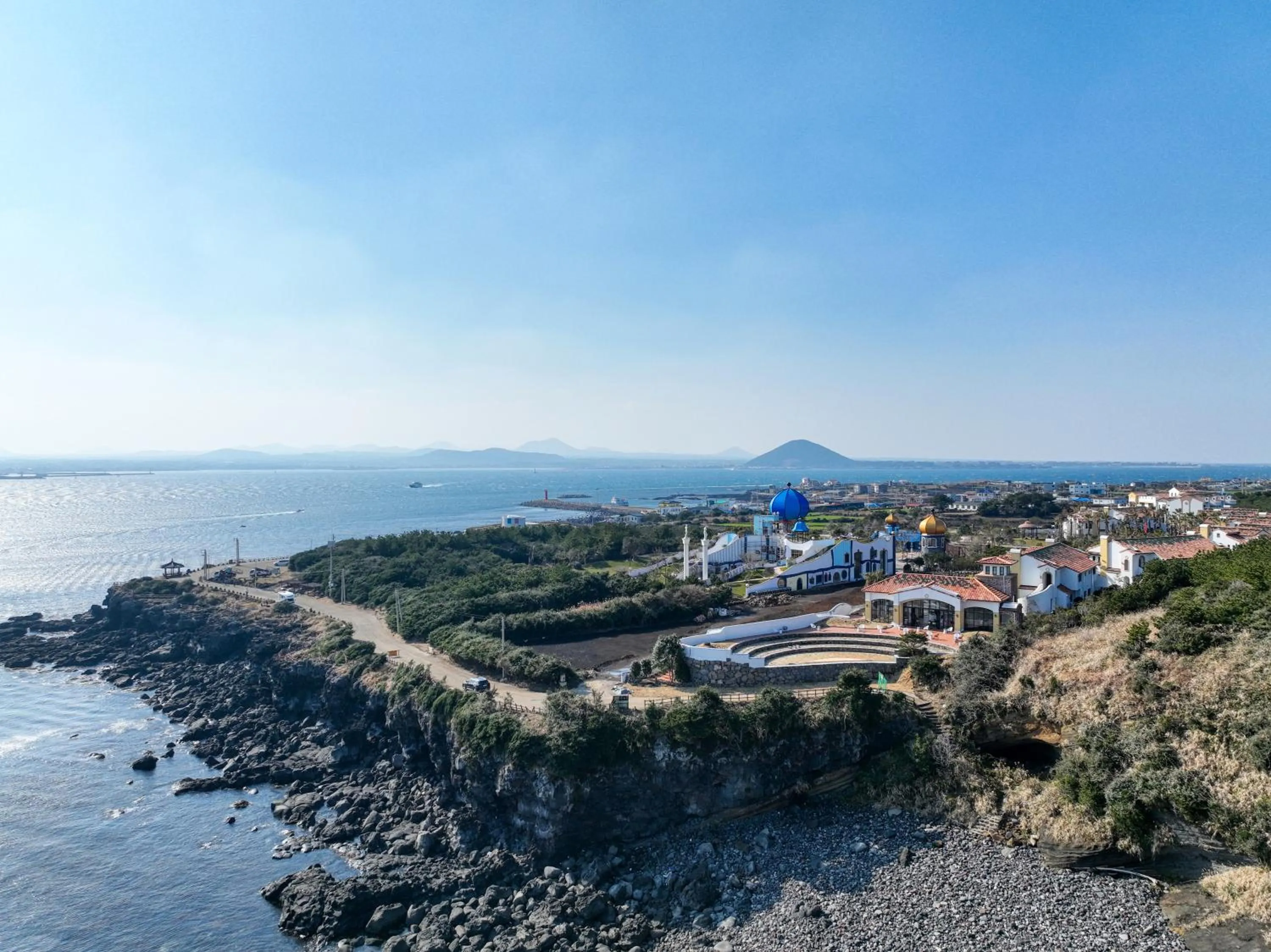 Nearby landmark in Hundert Hills