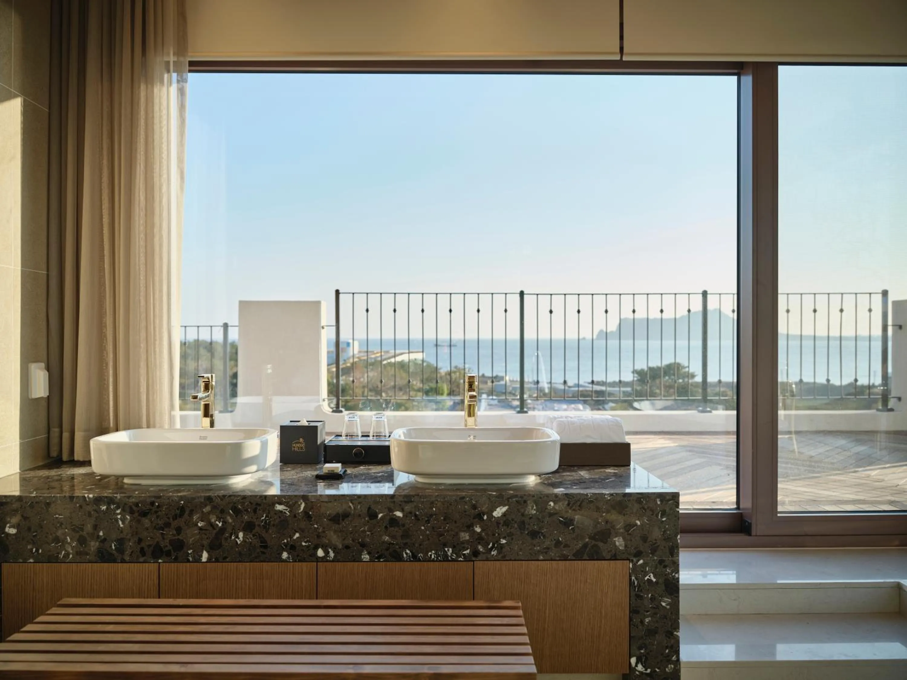 Natural landscape in Hundert Hills