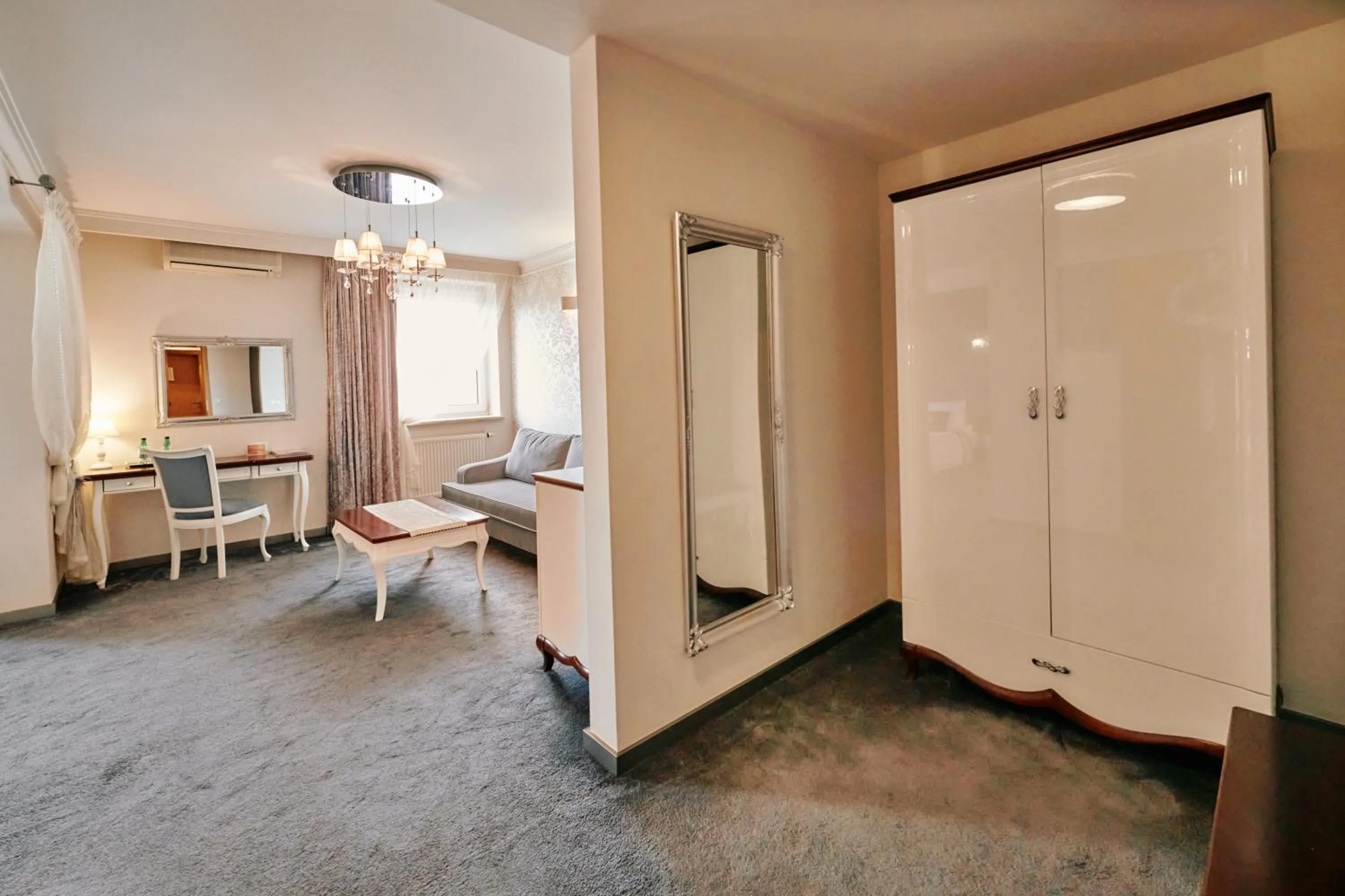 Biały Dom Henlex Hotel Restauracja