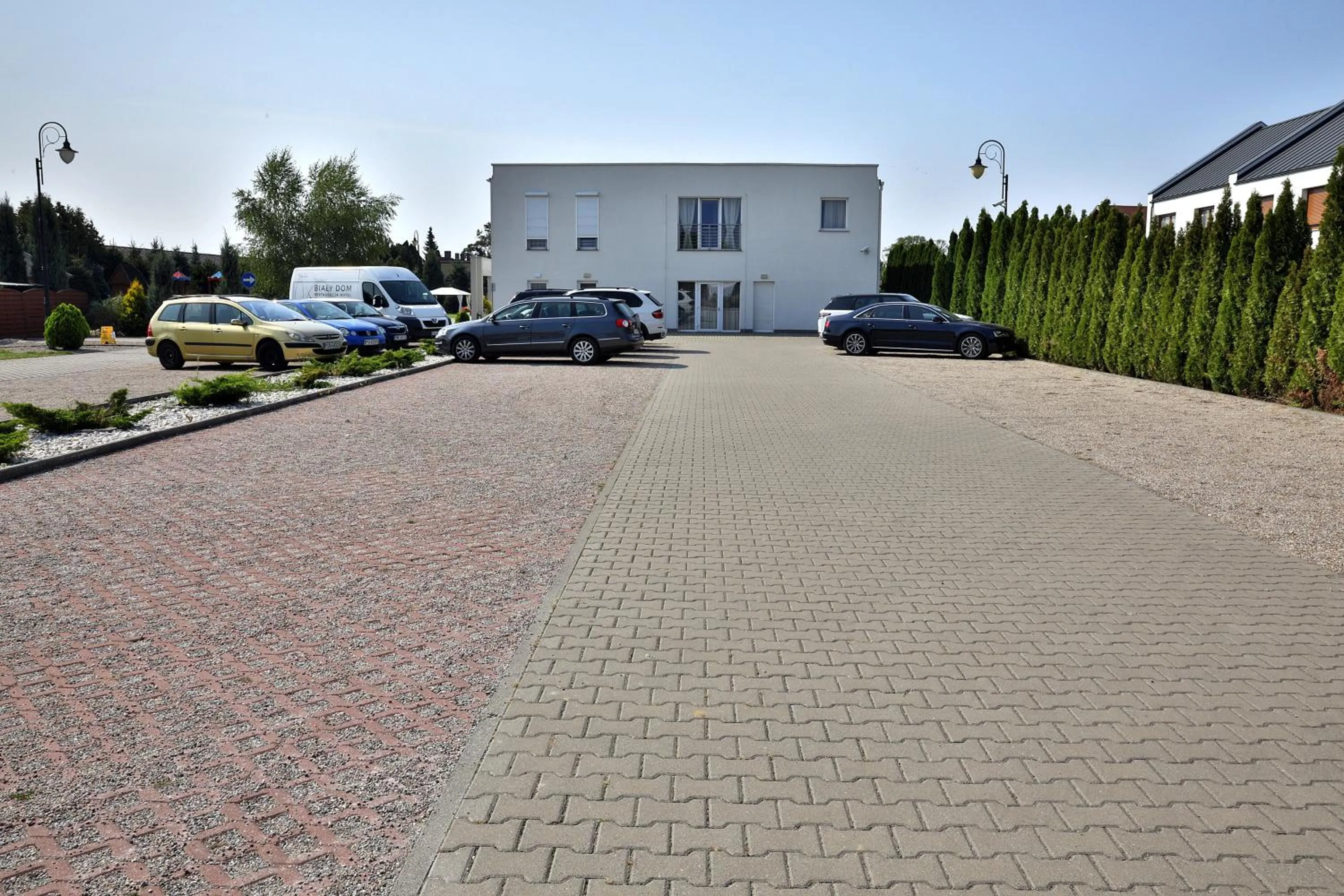 Area and facilities in Biały Dom Henlex Hotel Restauracja