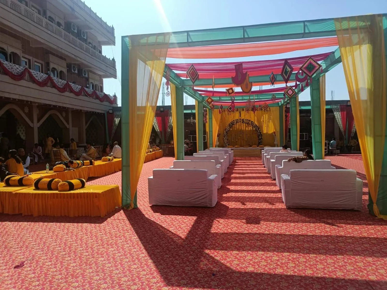 Day in Hotel Rajwada palace