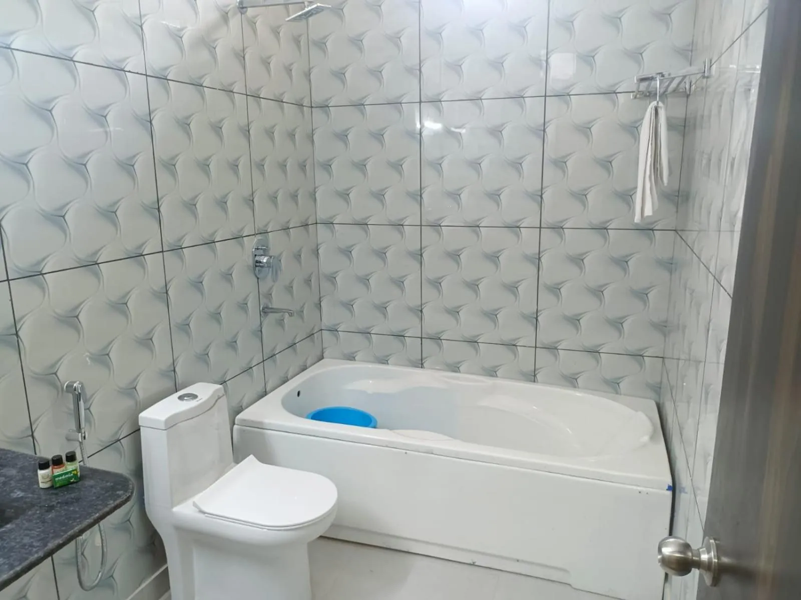 Bathroom in Hotel Rajwada palace