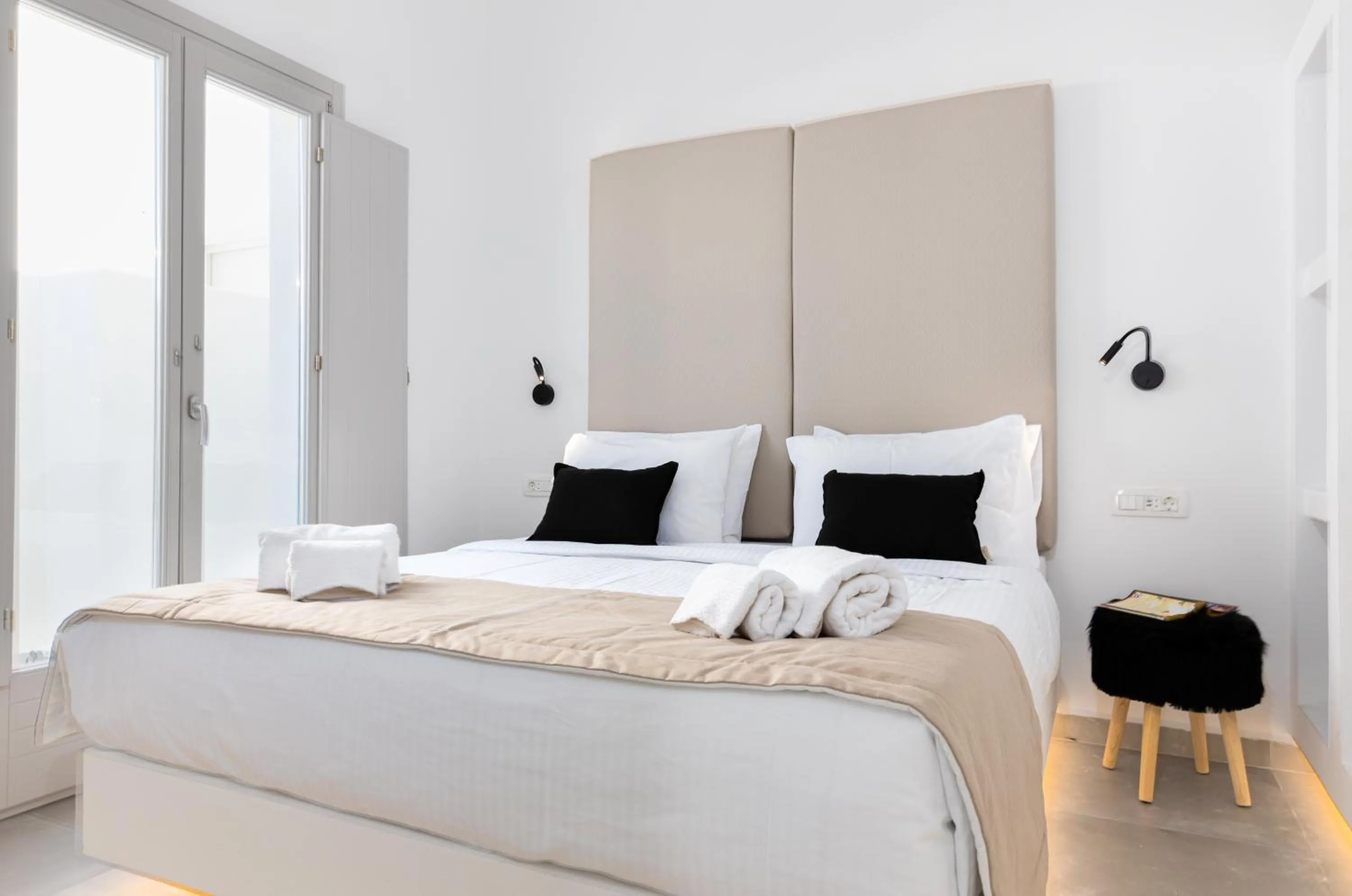 Bed in SERAPIAS SUITES