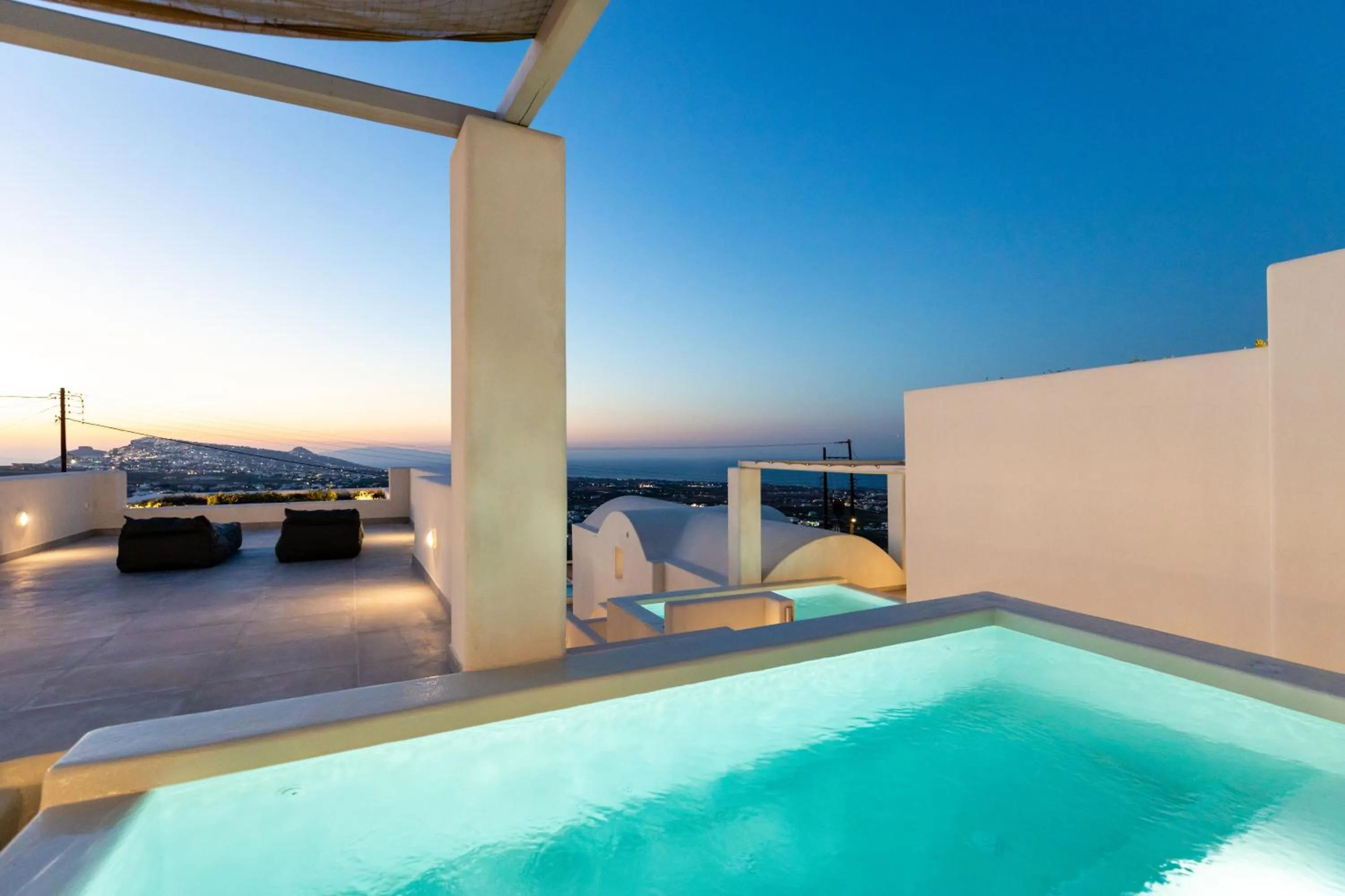 Swimming pool in SERAPIAS SUITES