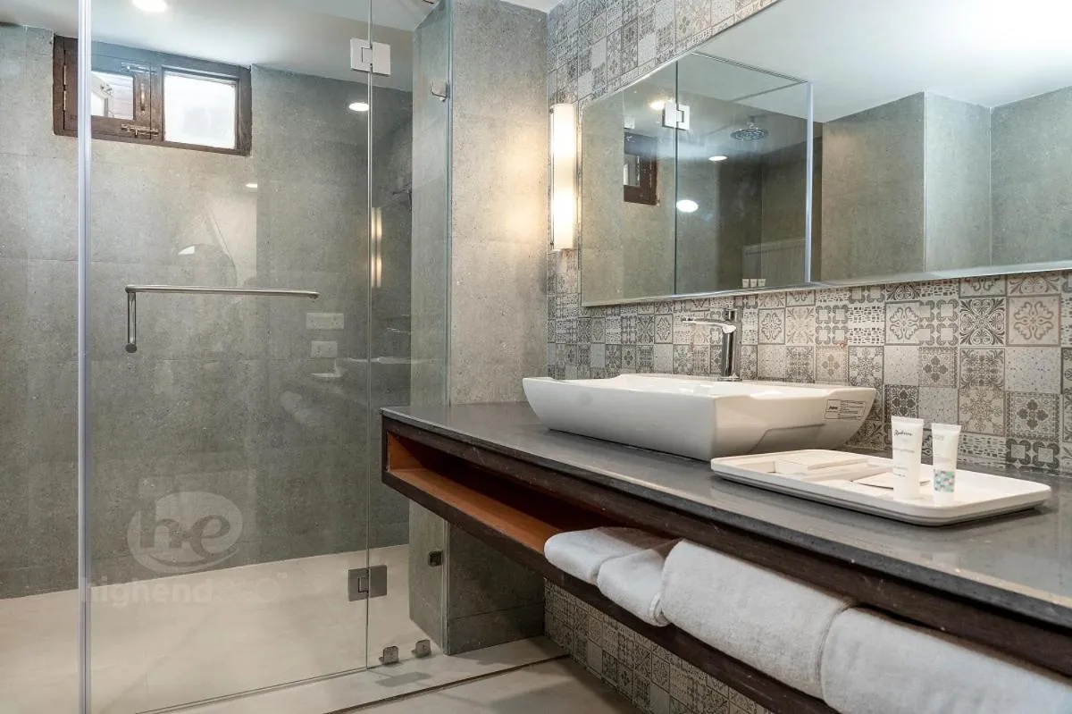 Bathroom in Country Inn & Suites By Radisson Sonamarg