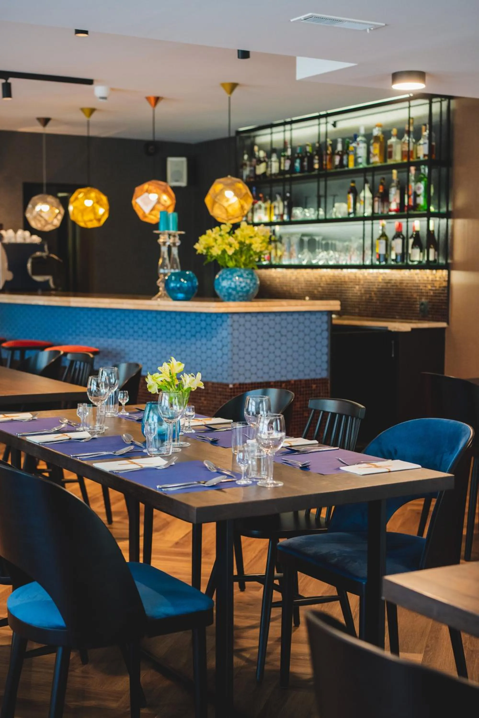 Restaurant/places to eat in Hotel Perła