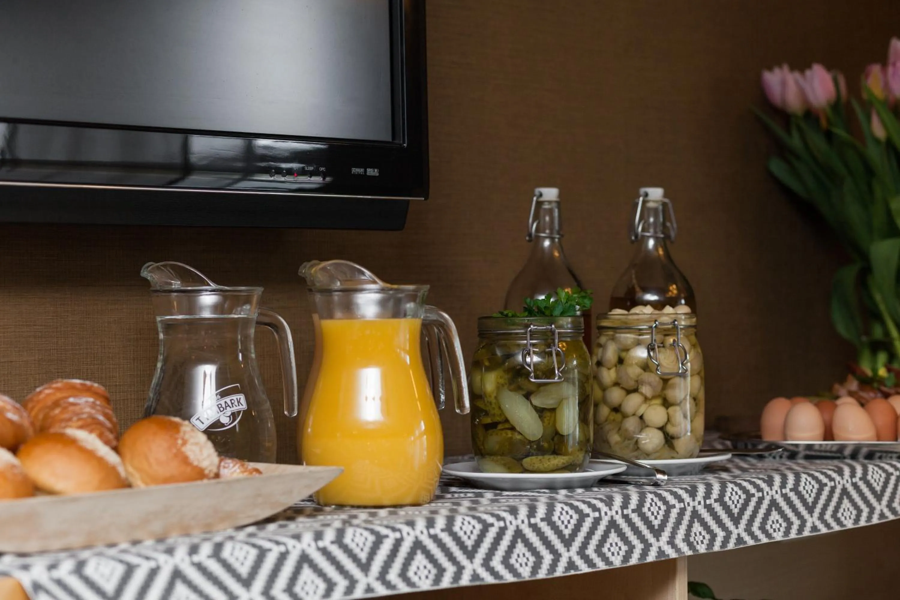 Restaurant/places to eat in Hotel Perła