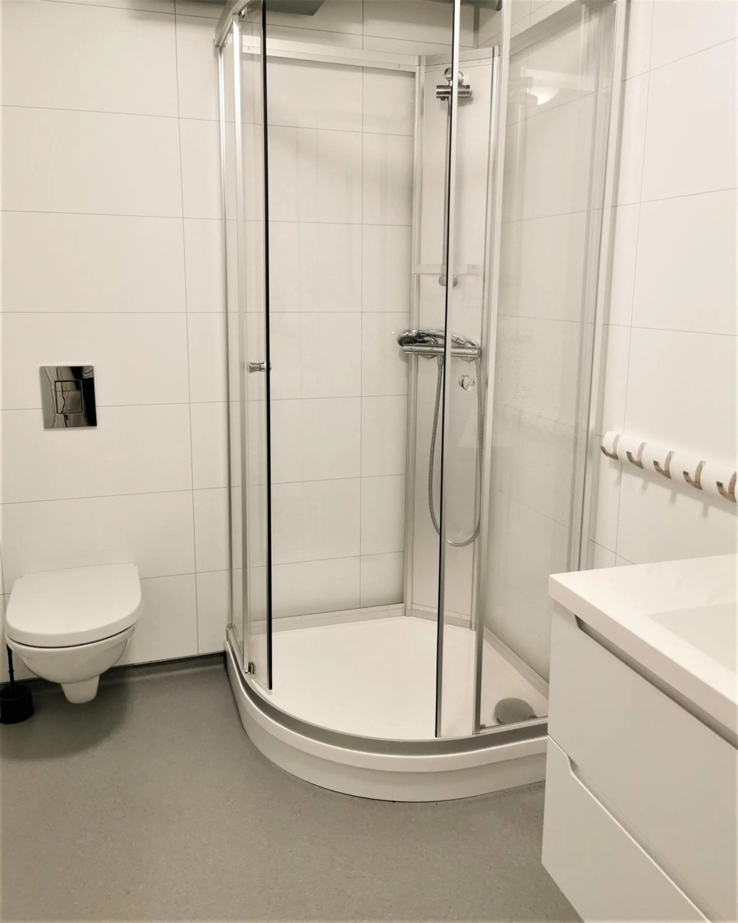 Shower in Lofoten Overnatting - Leknes
