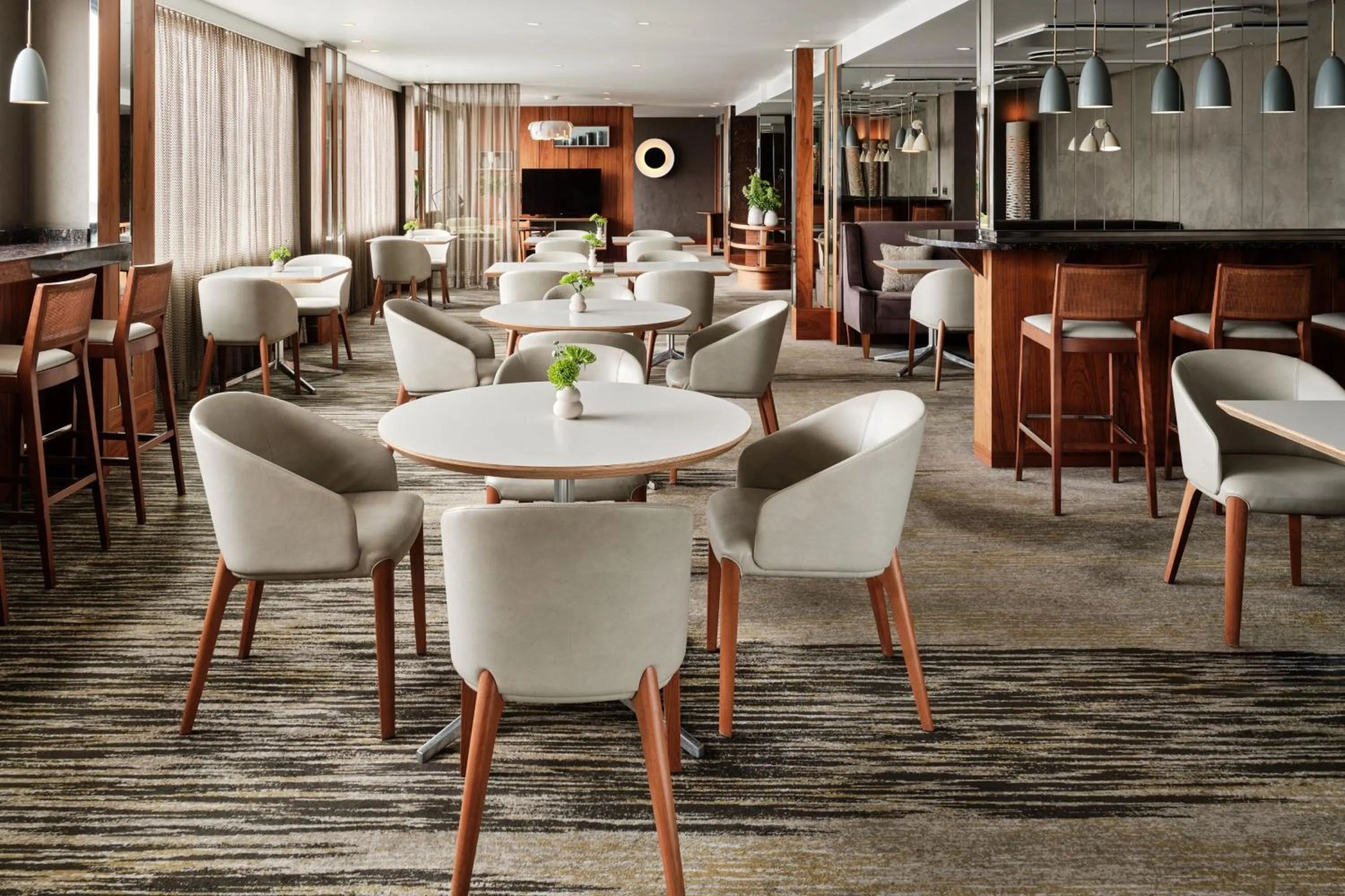 Lounge or bar in The Westin Warsaw