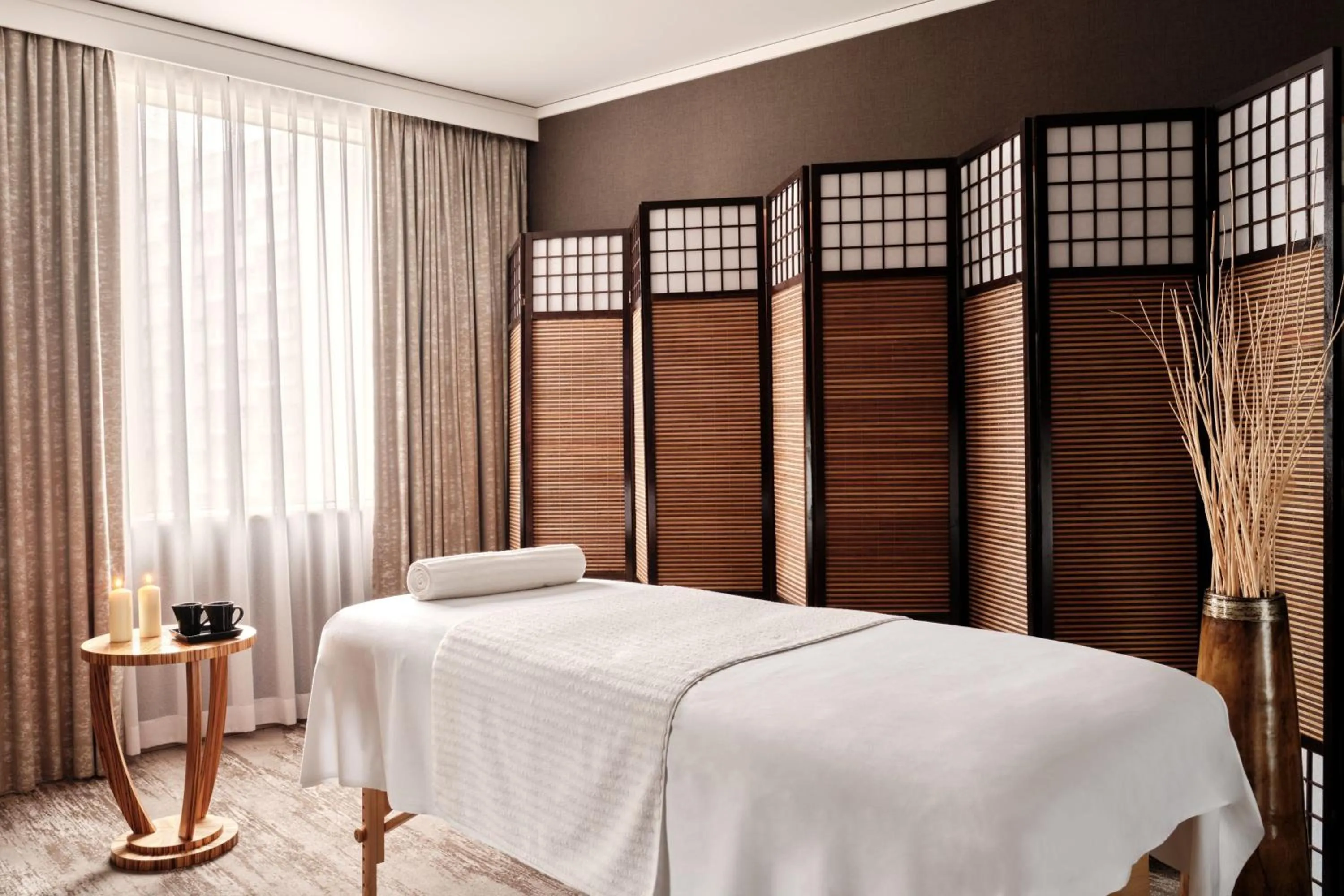 Spa and wellness centre/facilities, Bed in The Westin Warsaw