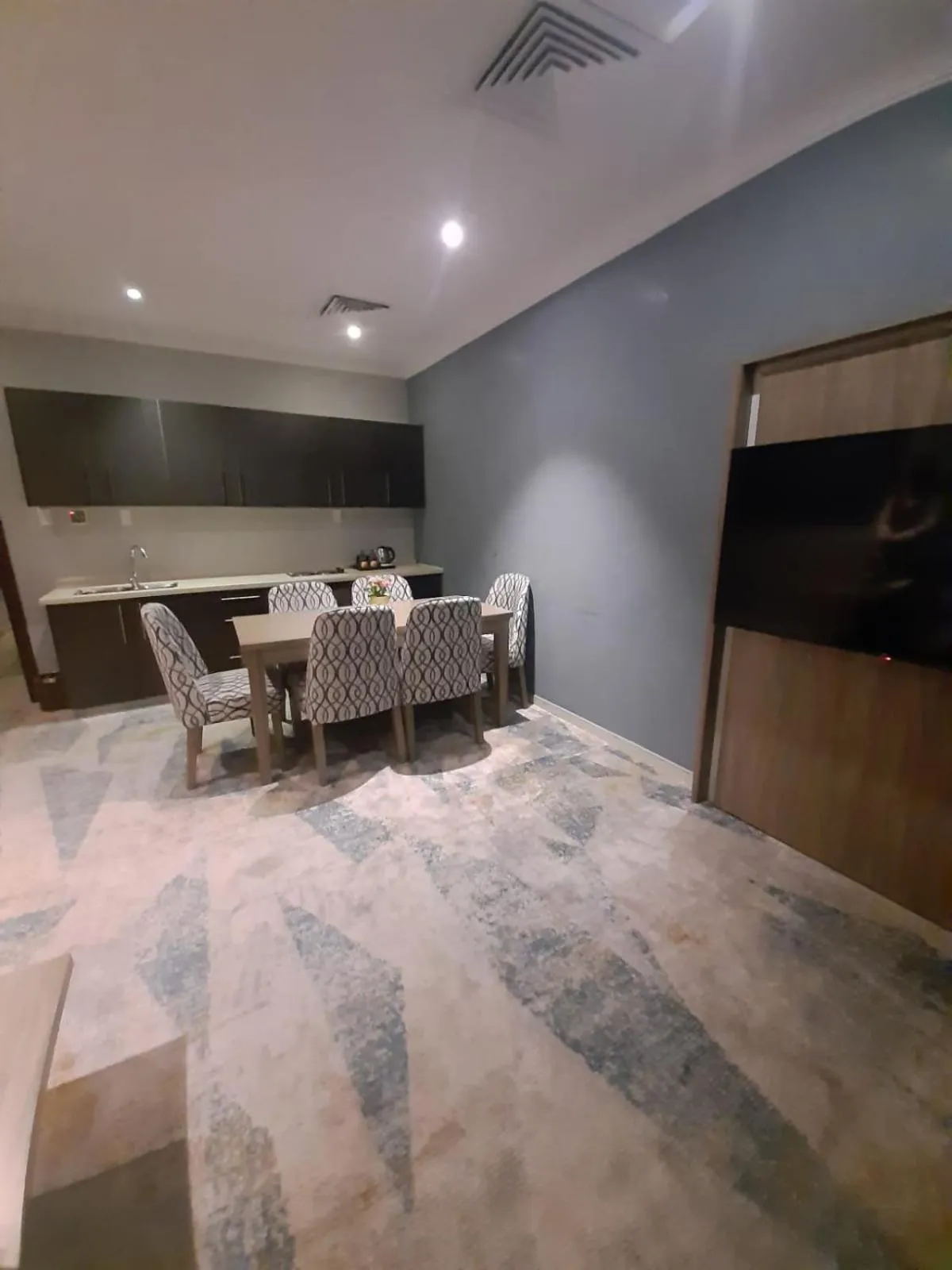 TV and multimedia in شقق منازل سوات للشقق المخدومة