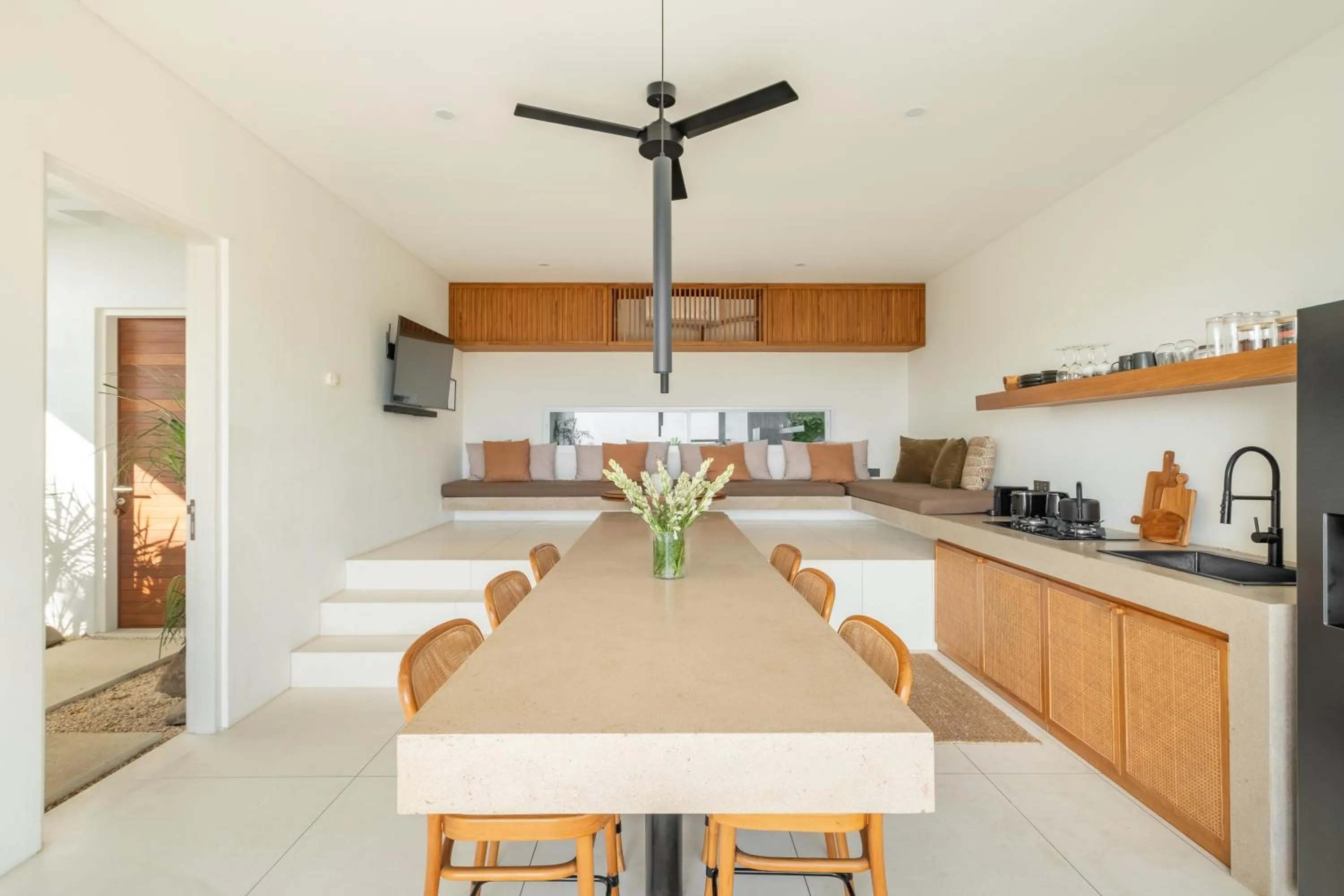 Kitchen or kitchenette in Villa Osun