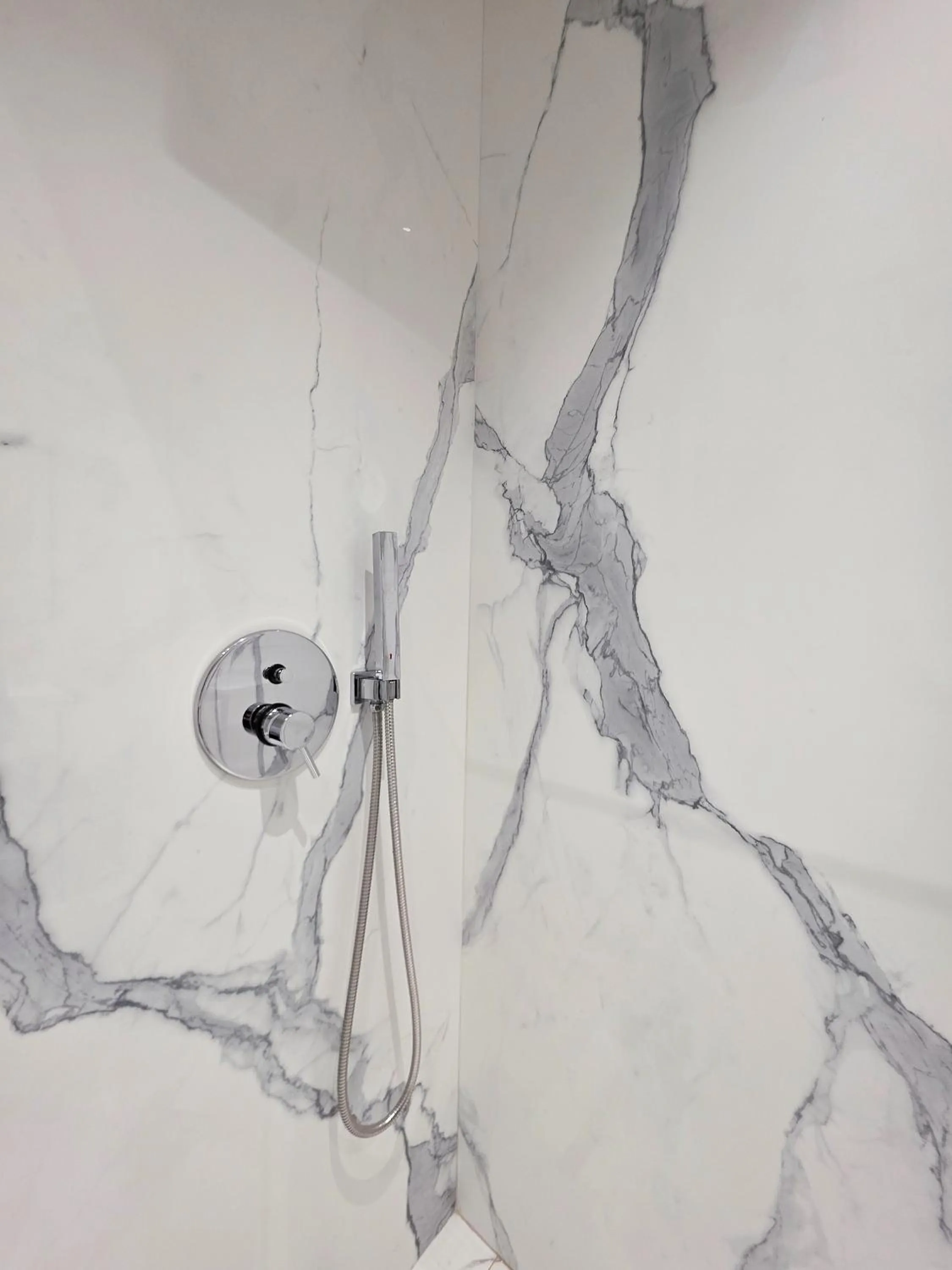 Bathroom in Valza Boutique Hotel