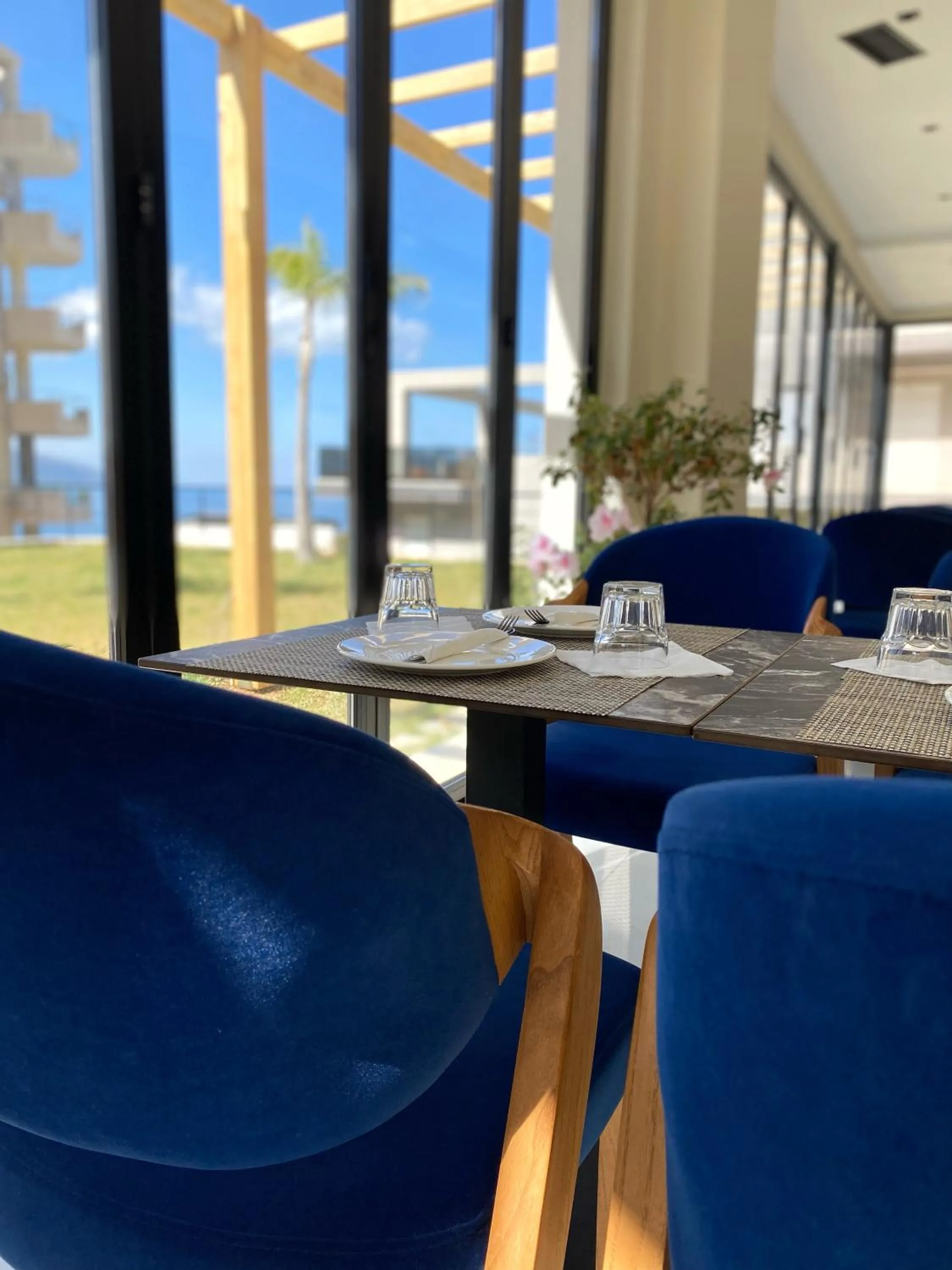 Lounge or bar in Valza Boutique Hotel