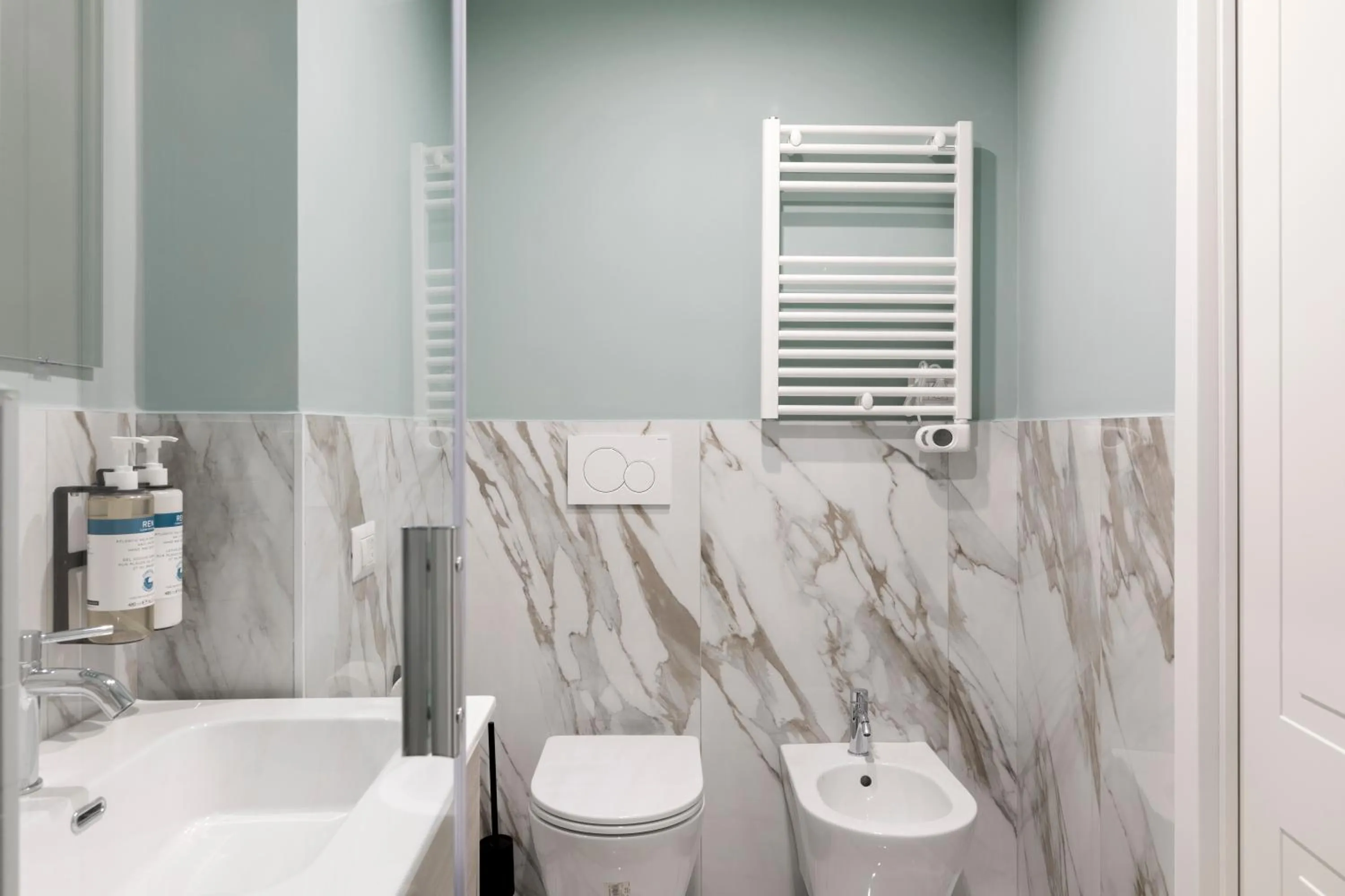 Bathroom in Numa Rome Portico