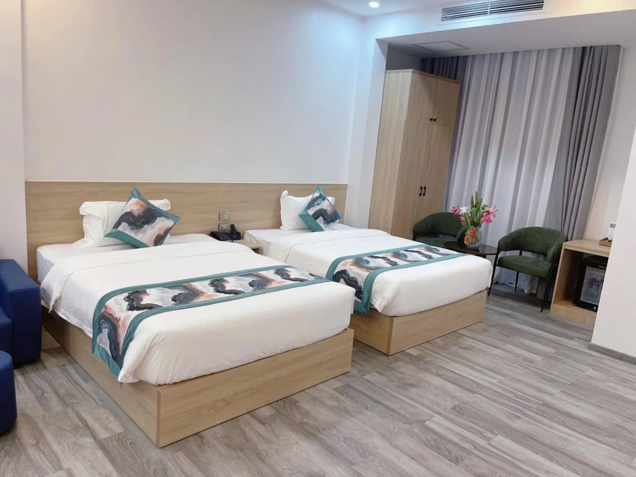 Bed in SALA HOTEL MÓNG CÁI