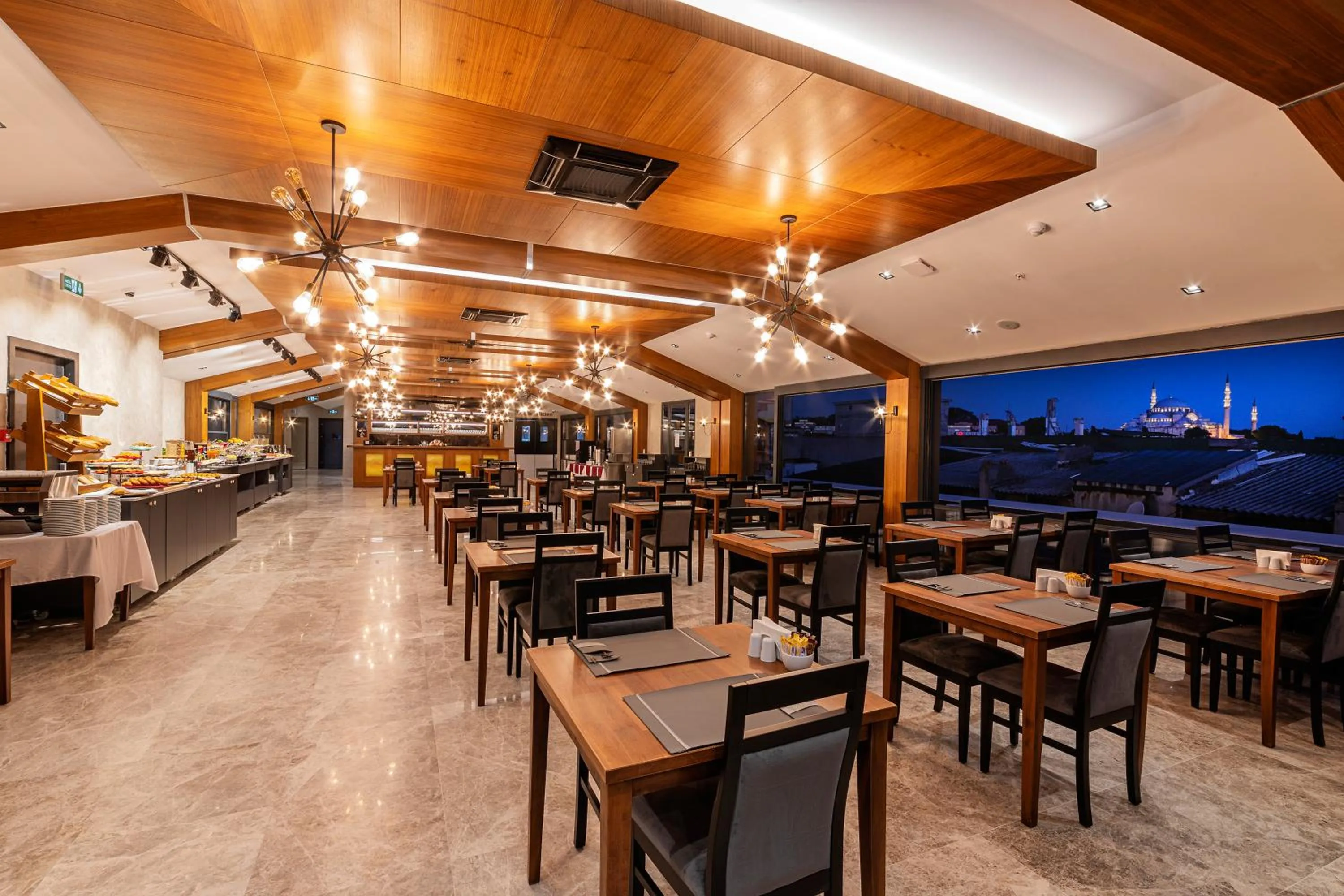 Restaurant/places to eat in Demiray Hotel Old City