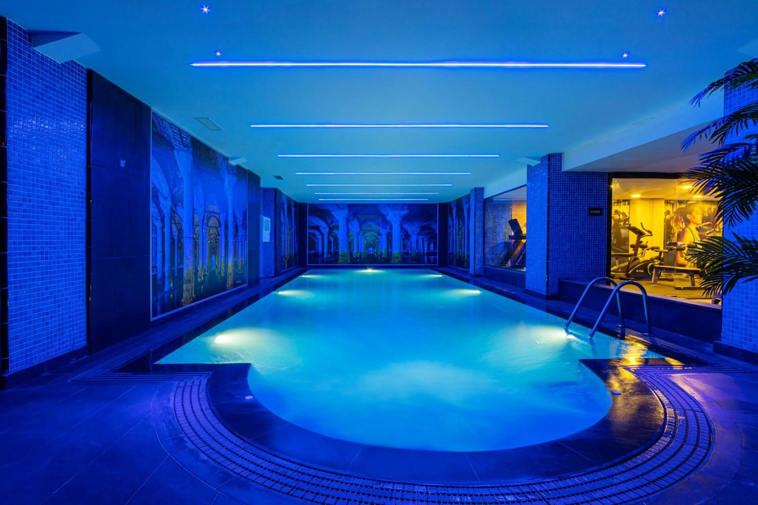 Spa and wellness centre/facilities in Demiray Hotel Old City