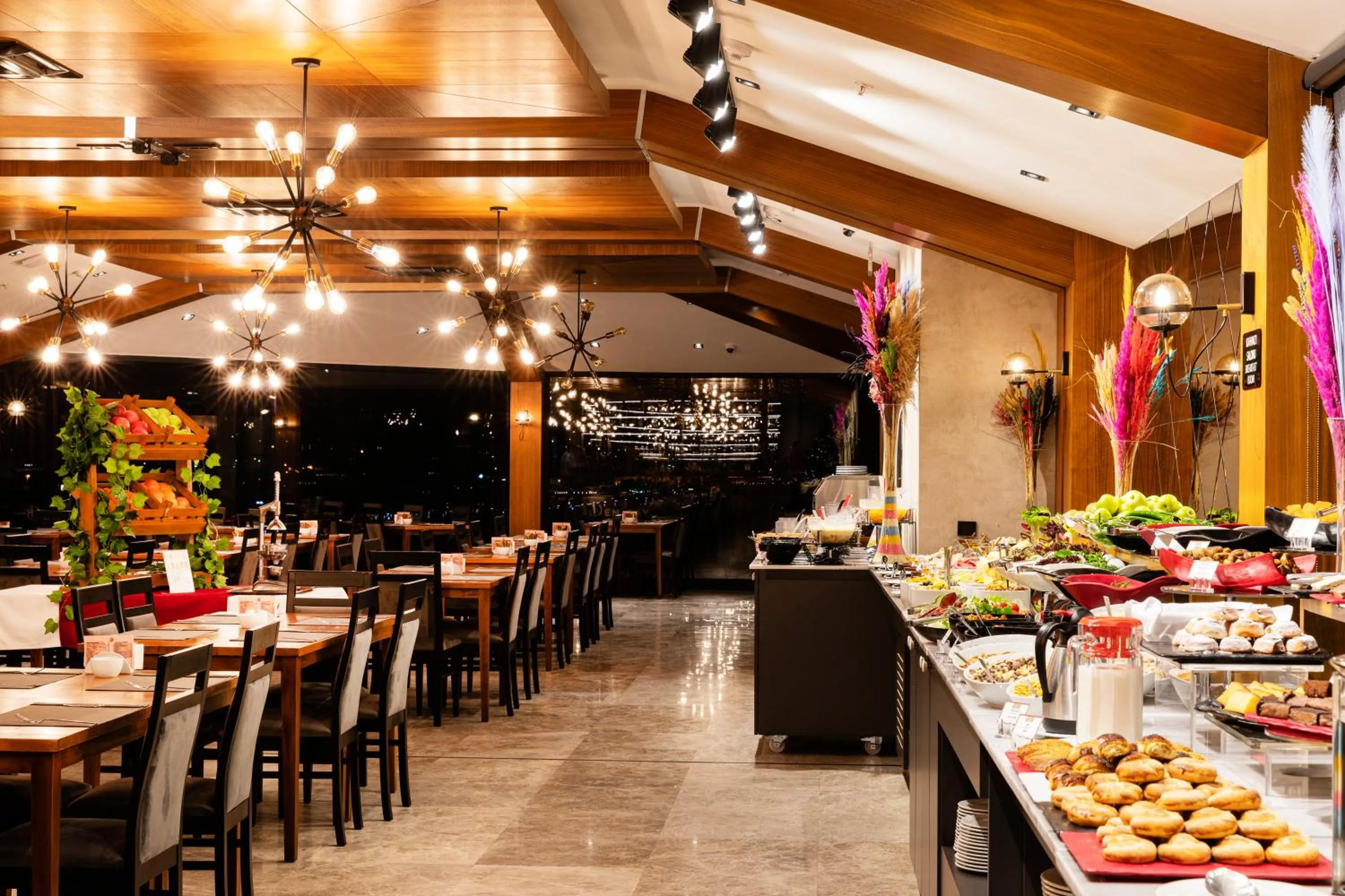 Breakfast in Demiray Hotel Old City