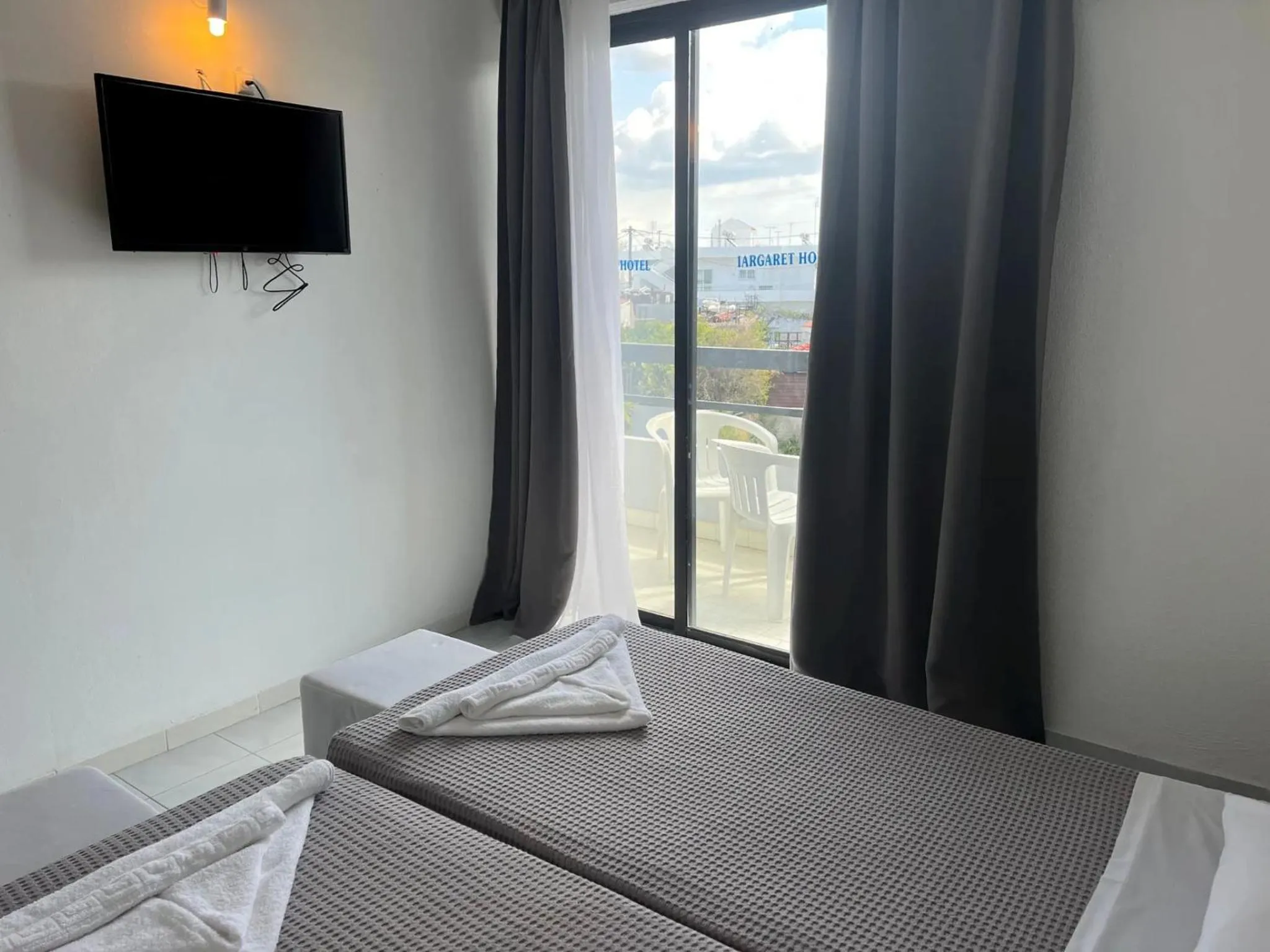 Bedroom, Bed in Smart Accommodation Rhodes