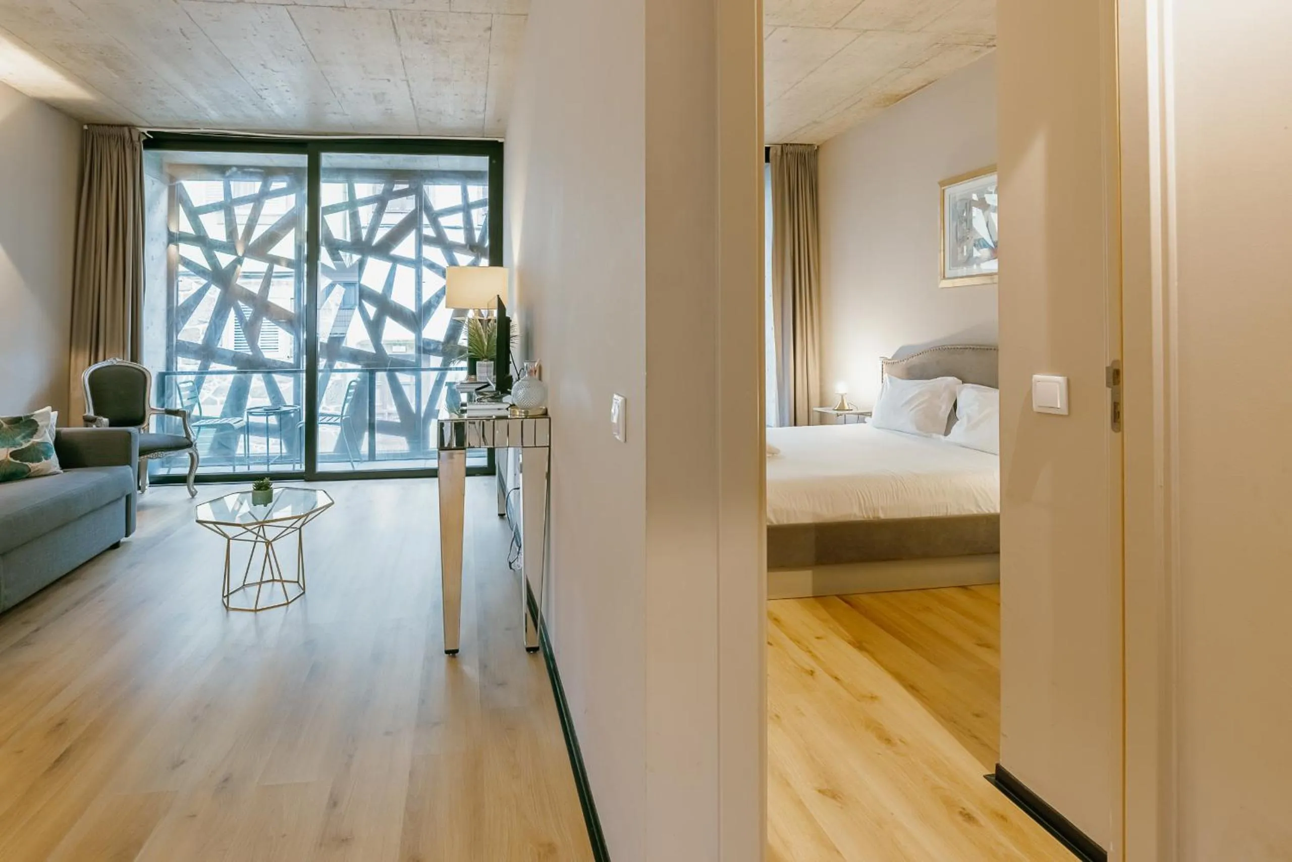 City Center Premium Apartment by Vacationy