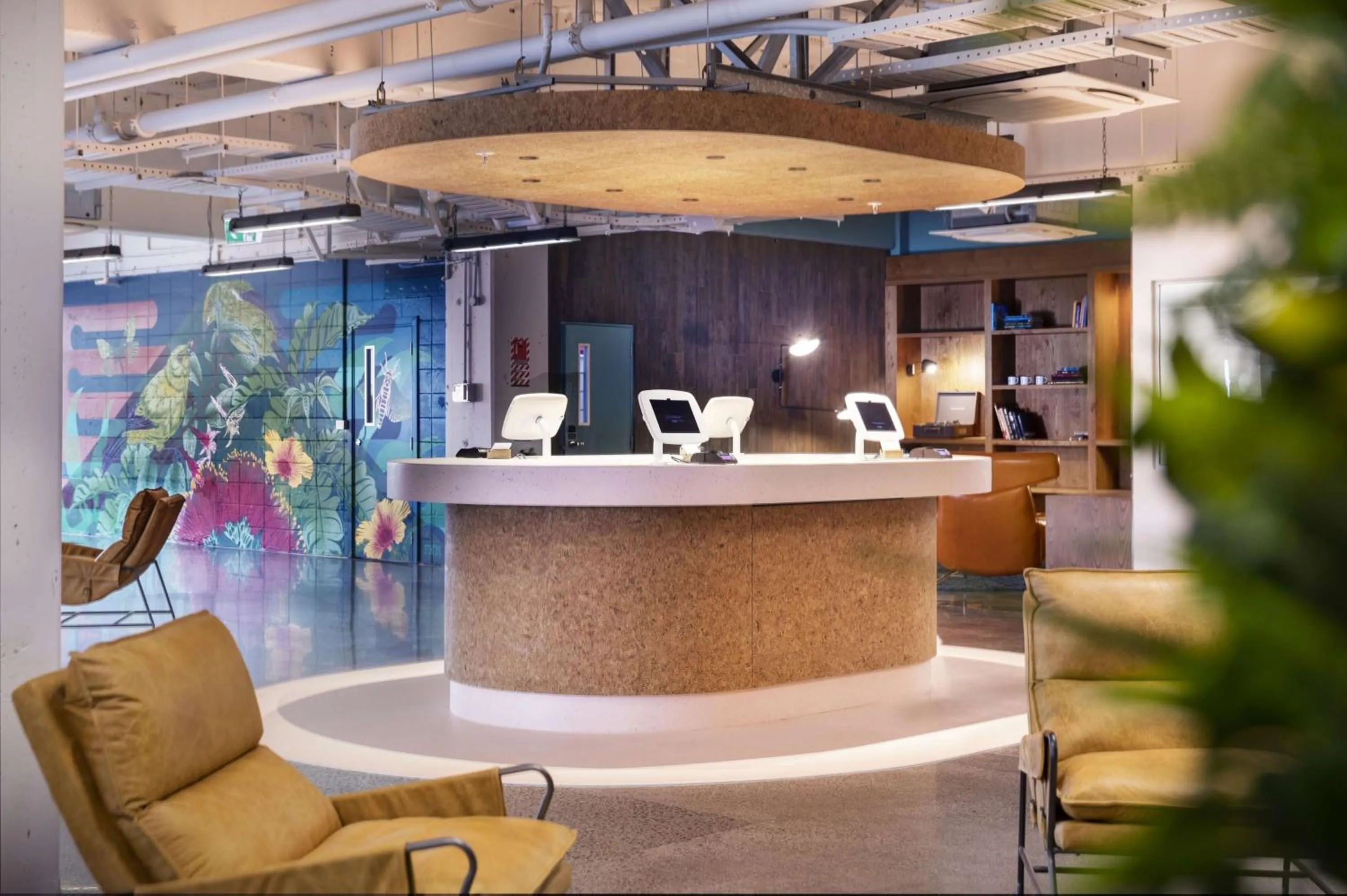 Lobby or reception in LyLo Auckland Hotel