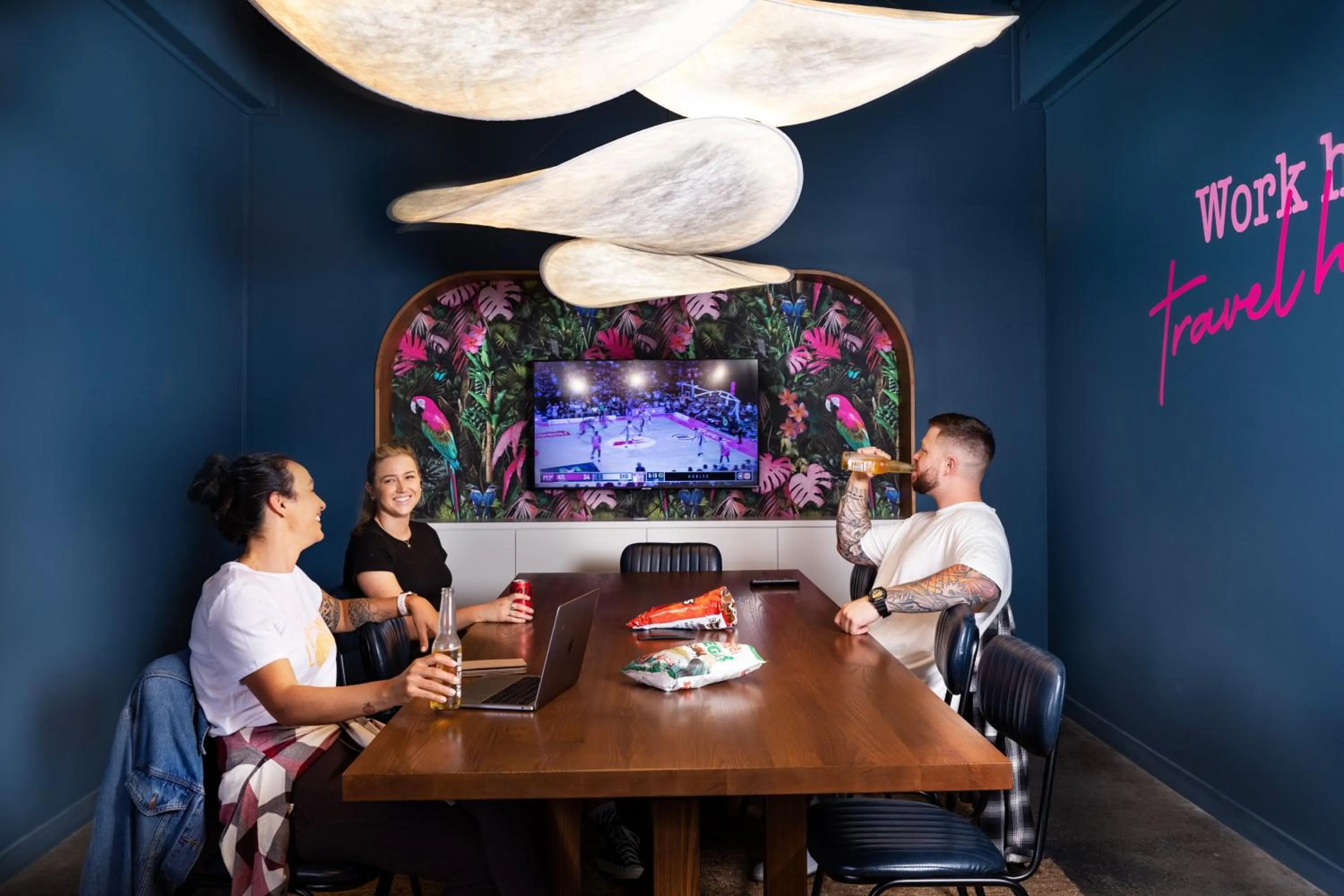 Communal lounge/ TV room in LyLo Auckland Hotel