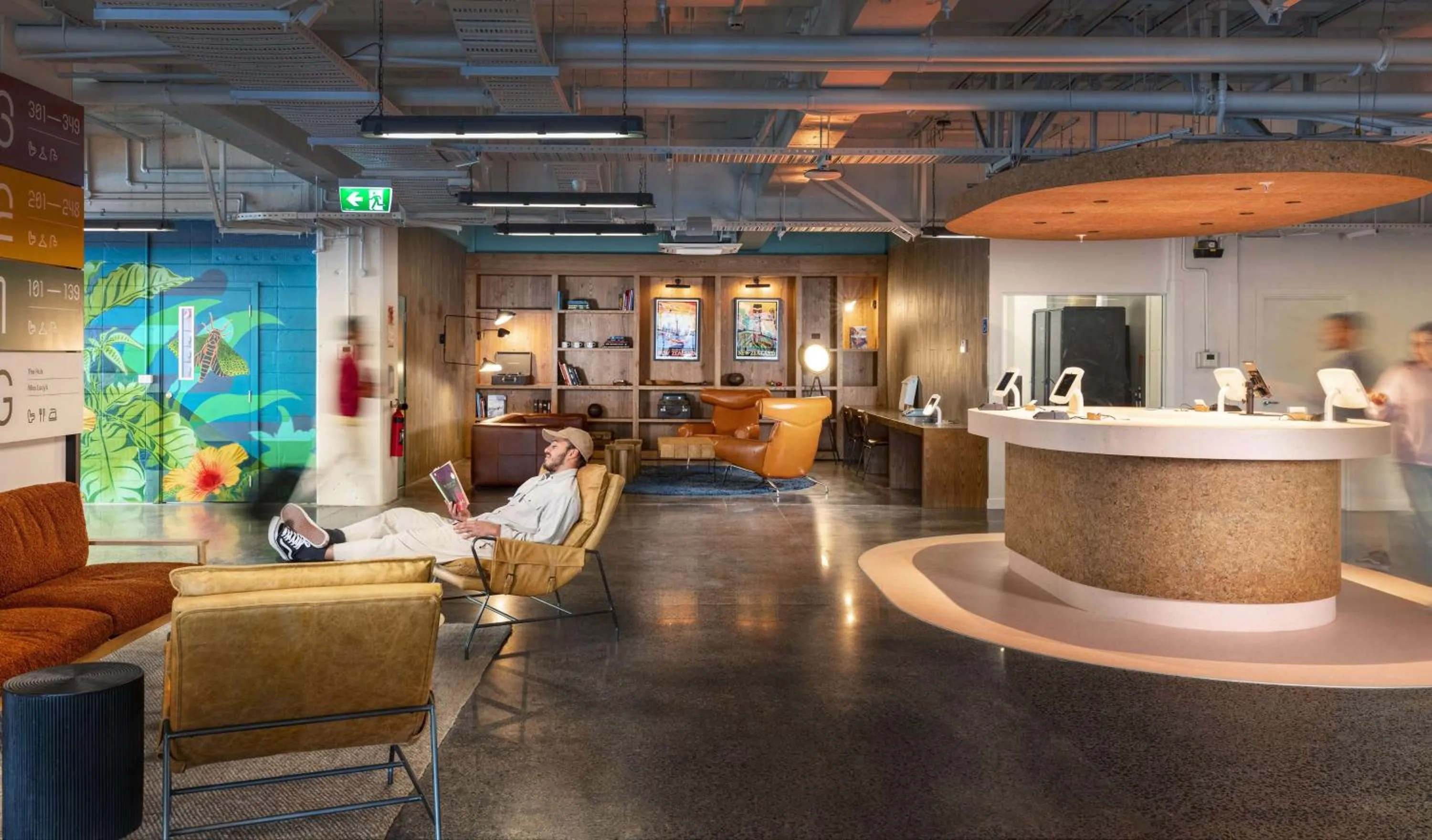 Lobby or reception in LyLo Auckland Hotel