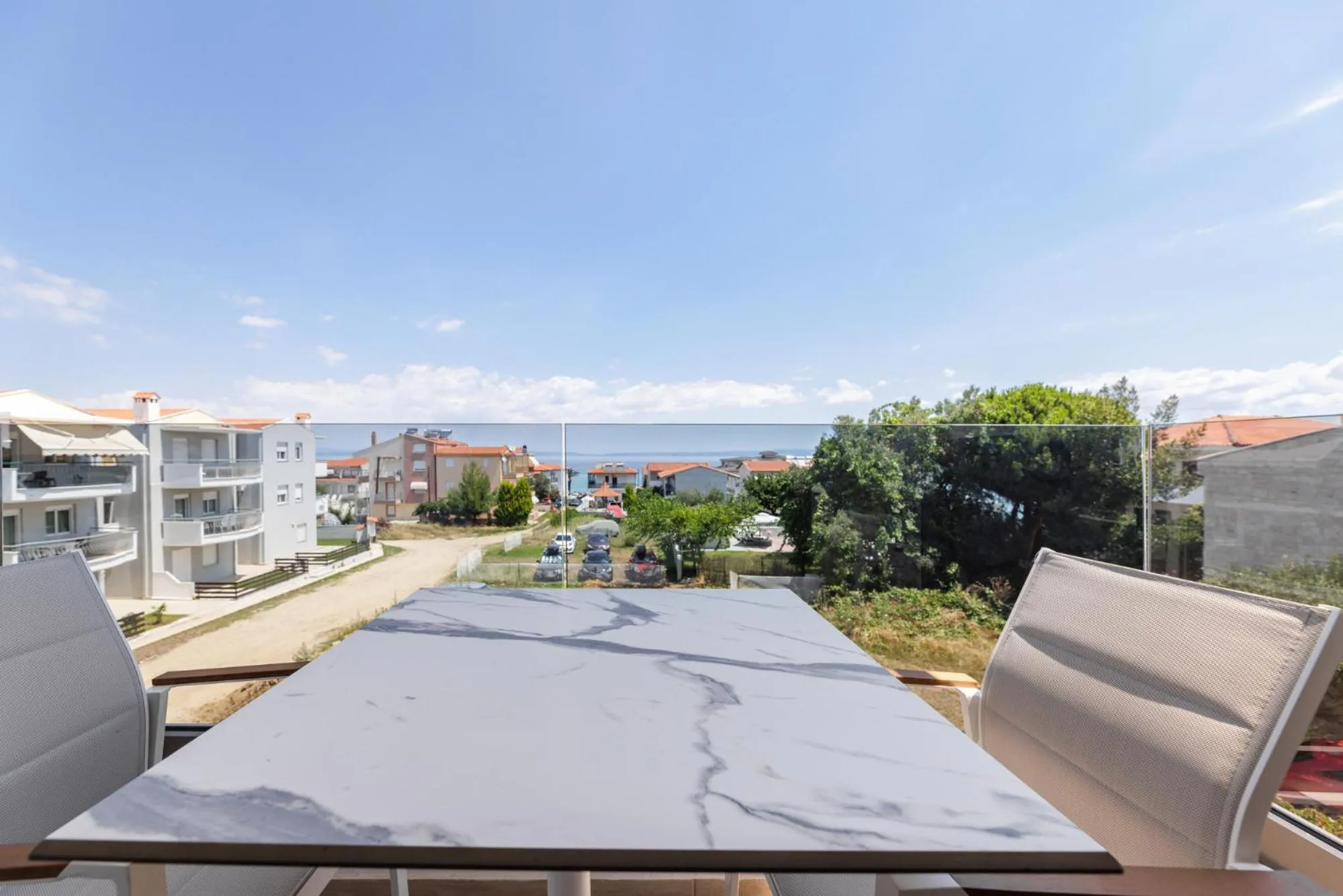 Amalthia Luxury Suites