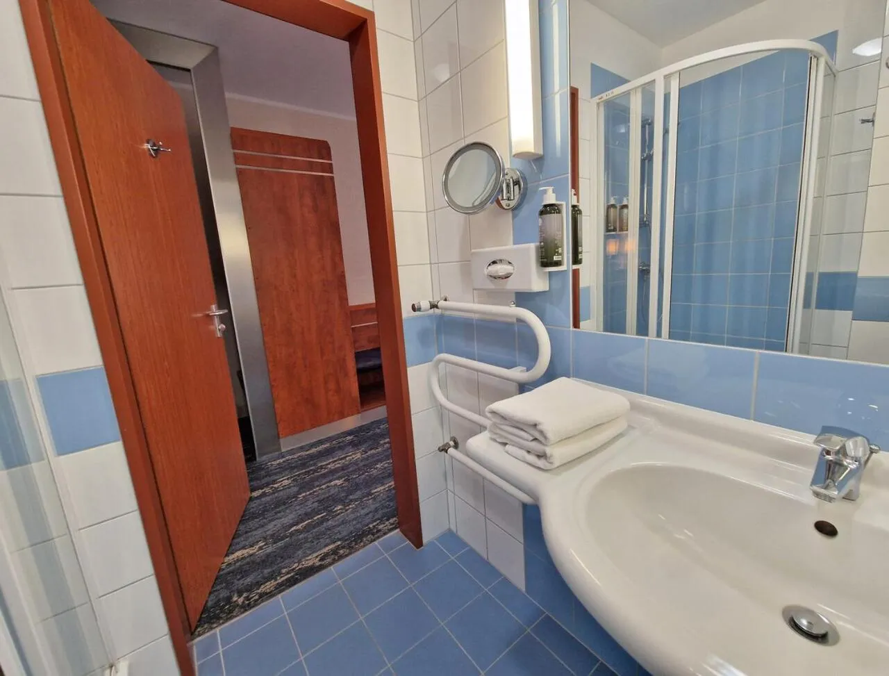 Shower in Hotel Nadmorski