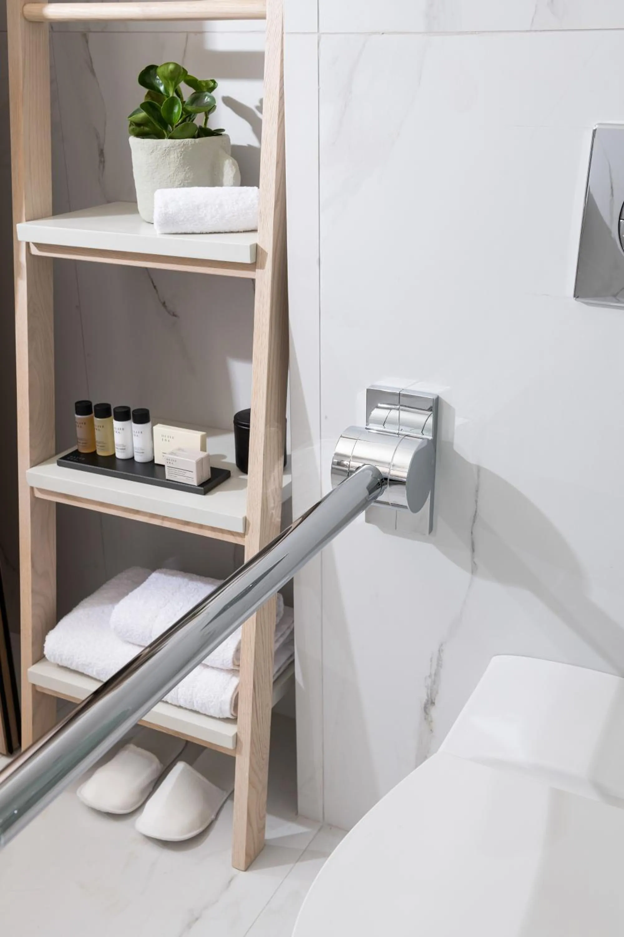 Bathroom in Epoch House & The Orange Shop - Adults Only