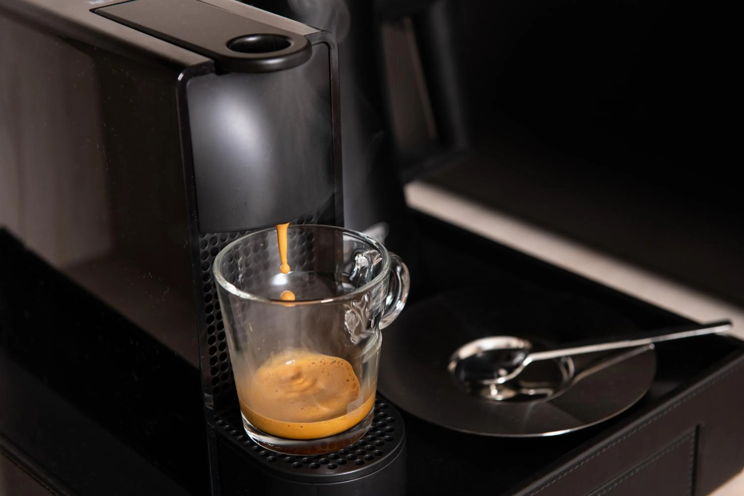 Coffee/tea facilities in Epoch House & The Orange Shop - Adults Only