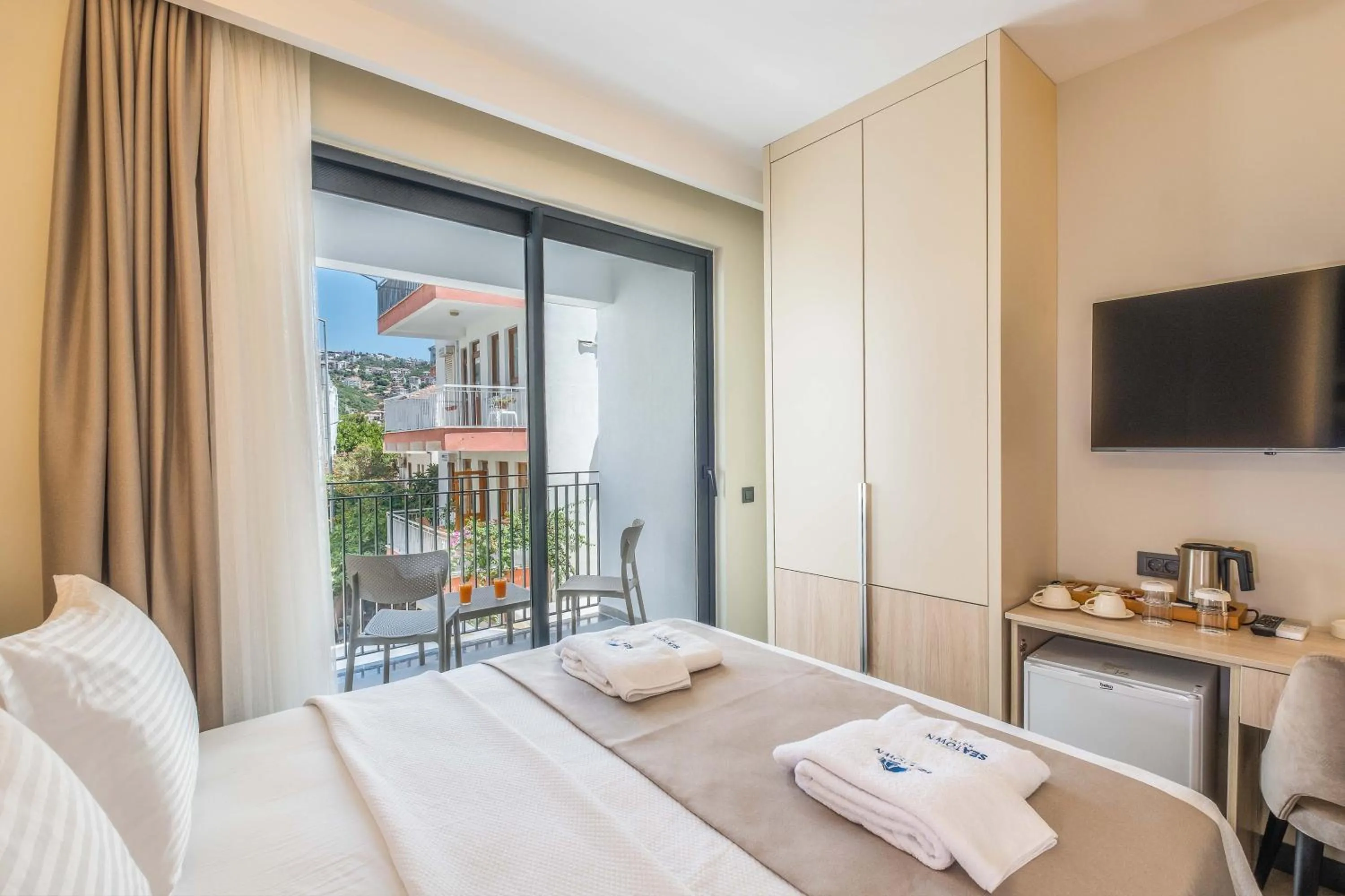 Bed in SeaTown Hotel