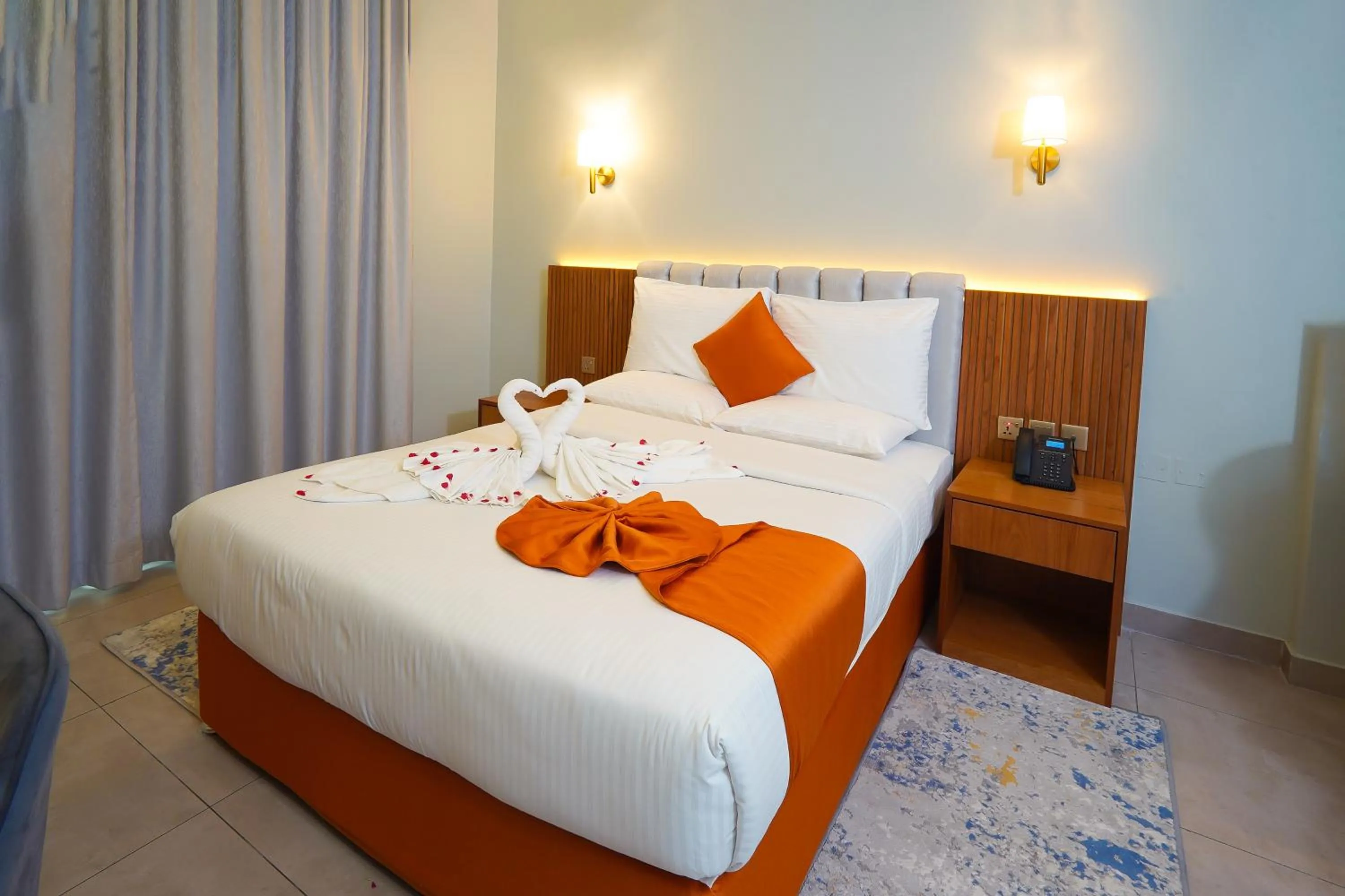 Bed in Concorde Palace Hotel