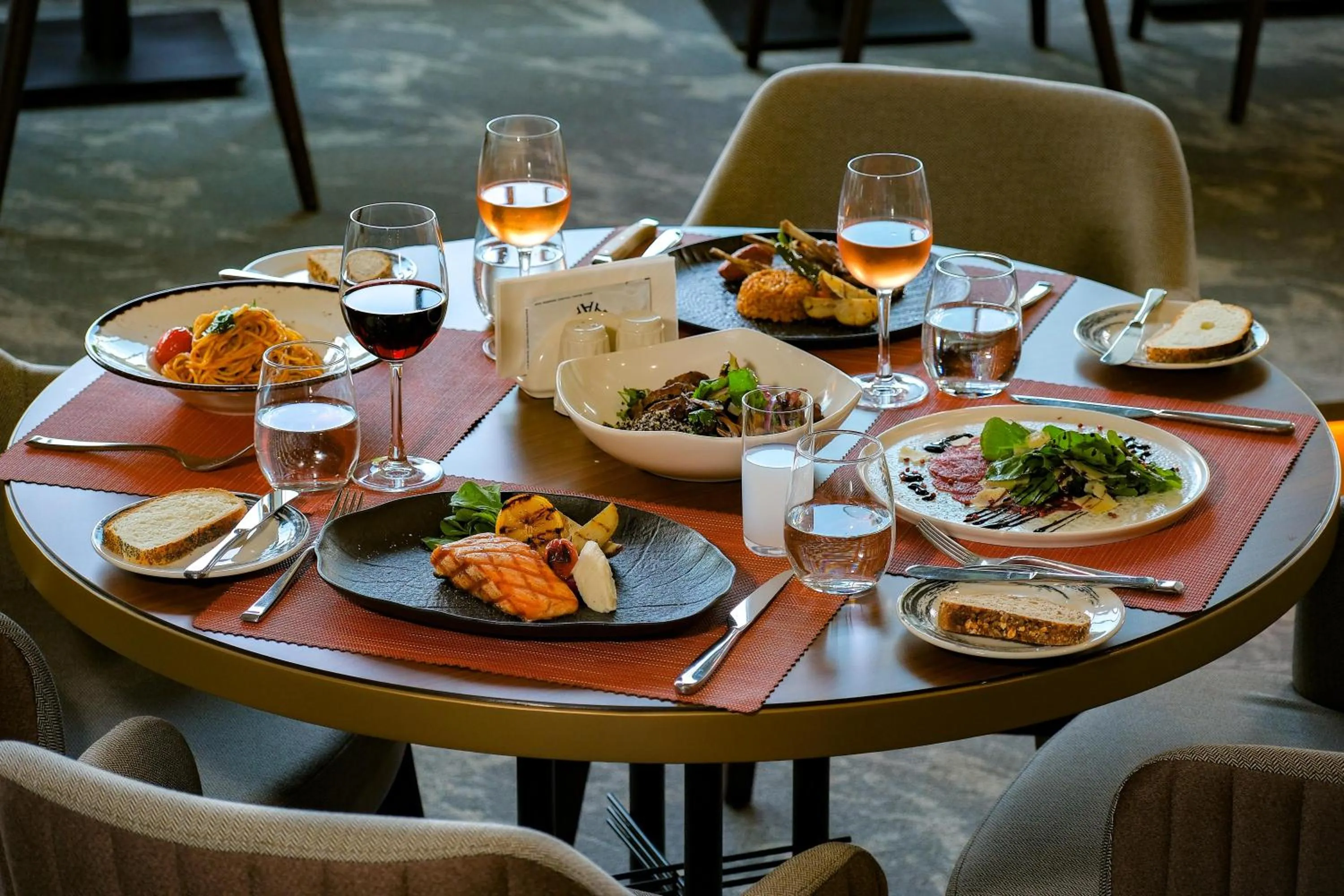 Restaurant/places to eat in The Arkin Iskele