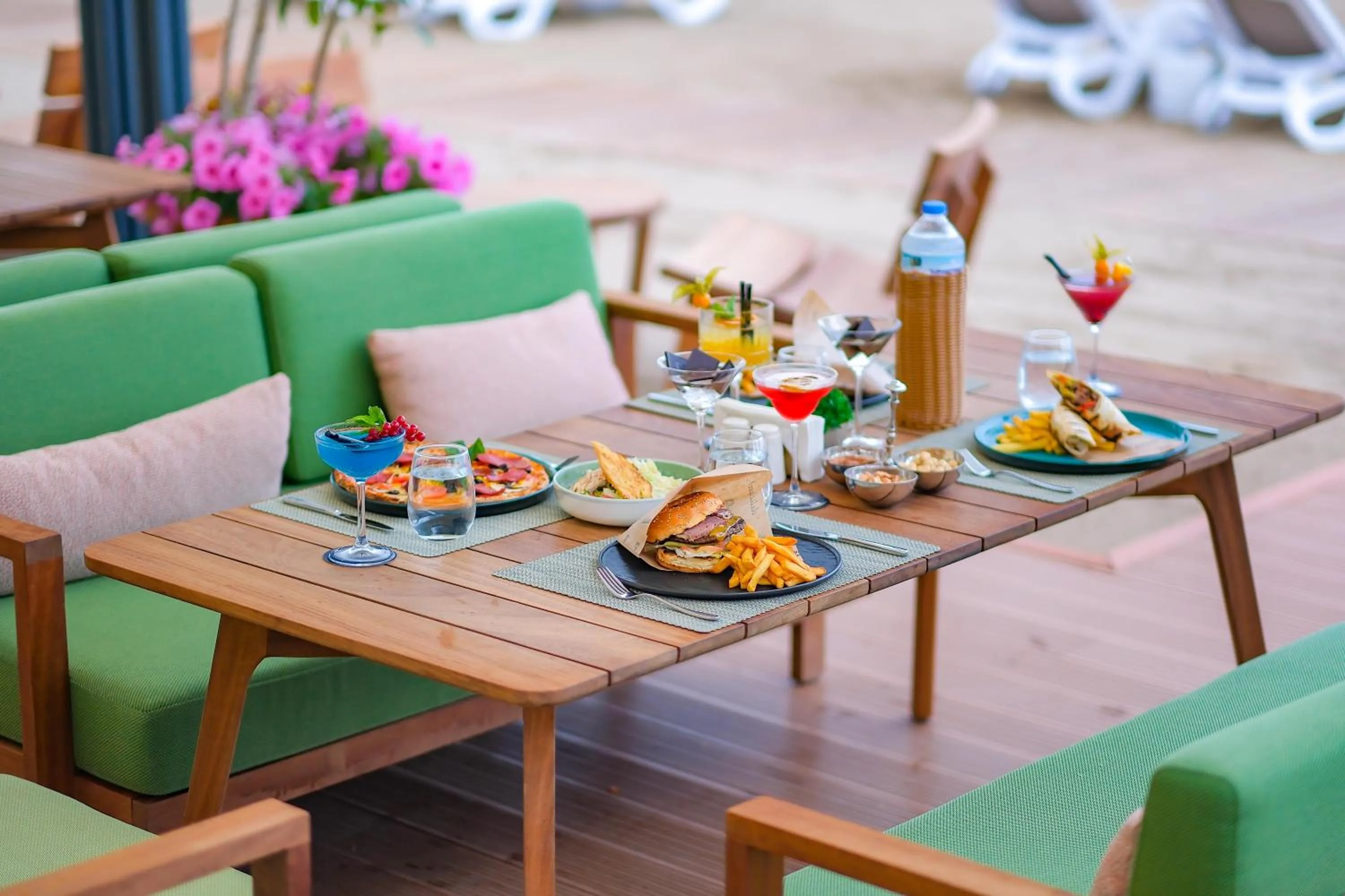 Restaurant/places to eat in The Arkin Iskele