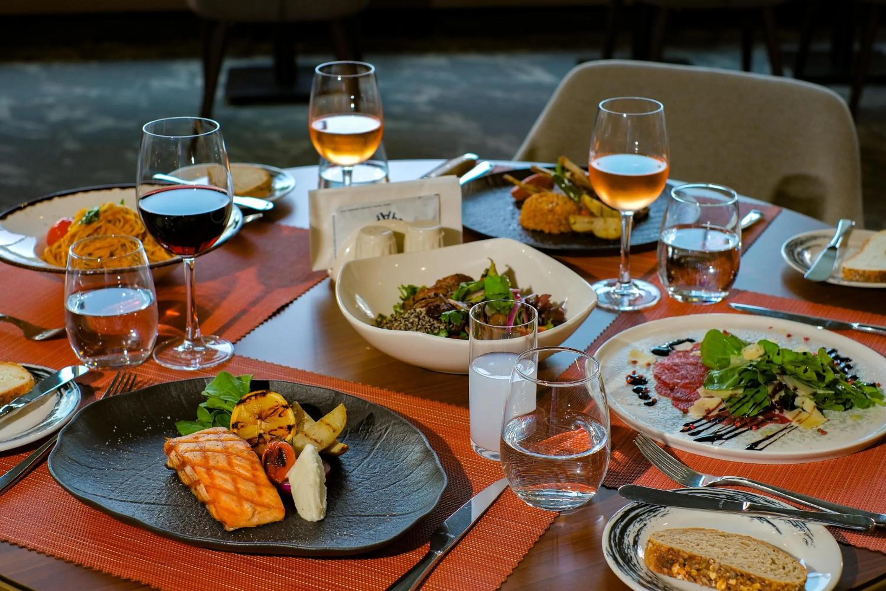 Restaurant/places to eat in The Arkin Iskele