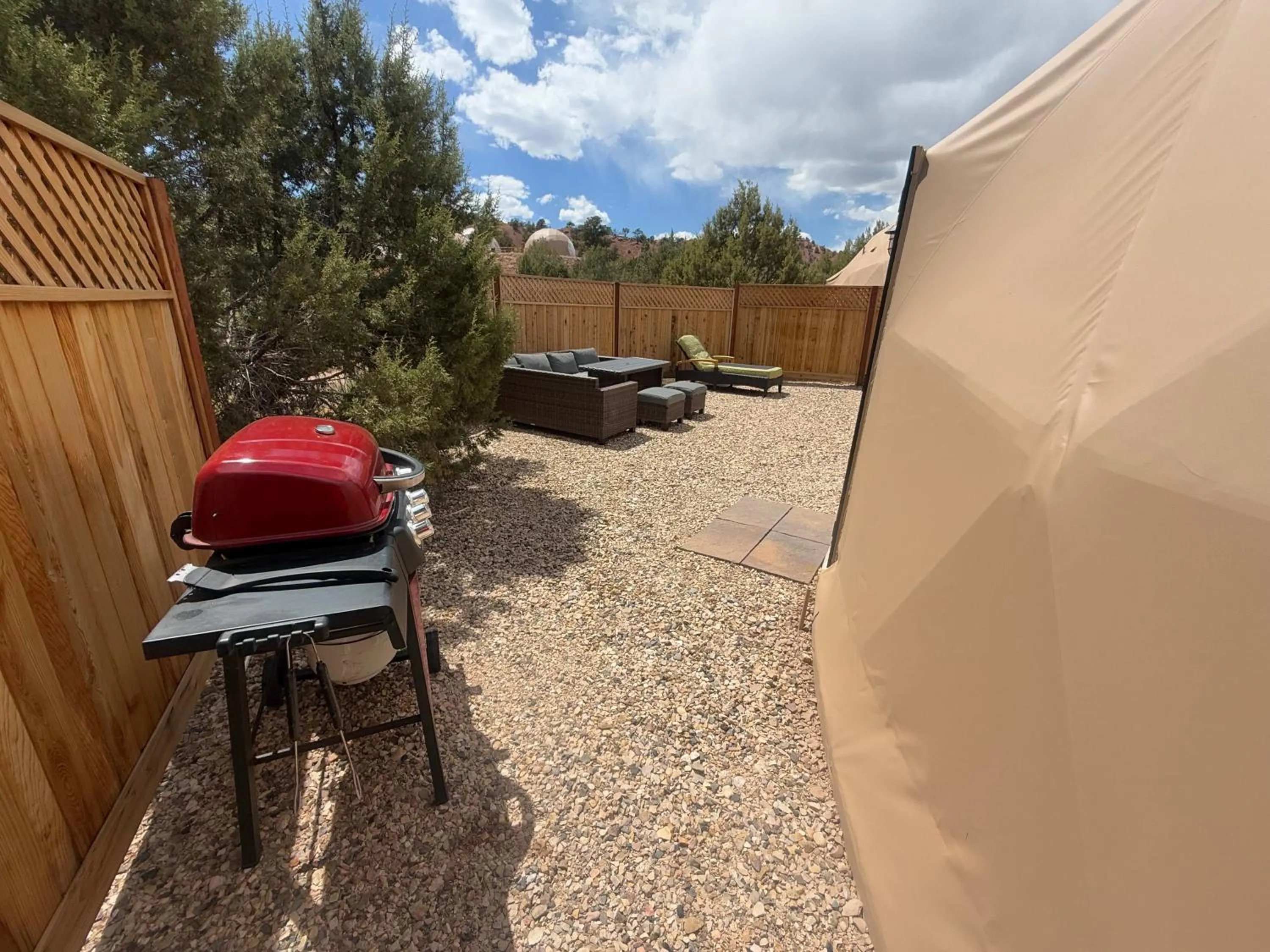 Patio in Bryce Glamp And Camp