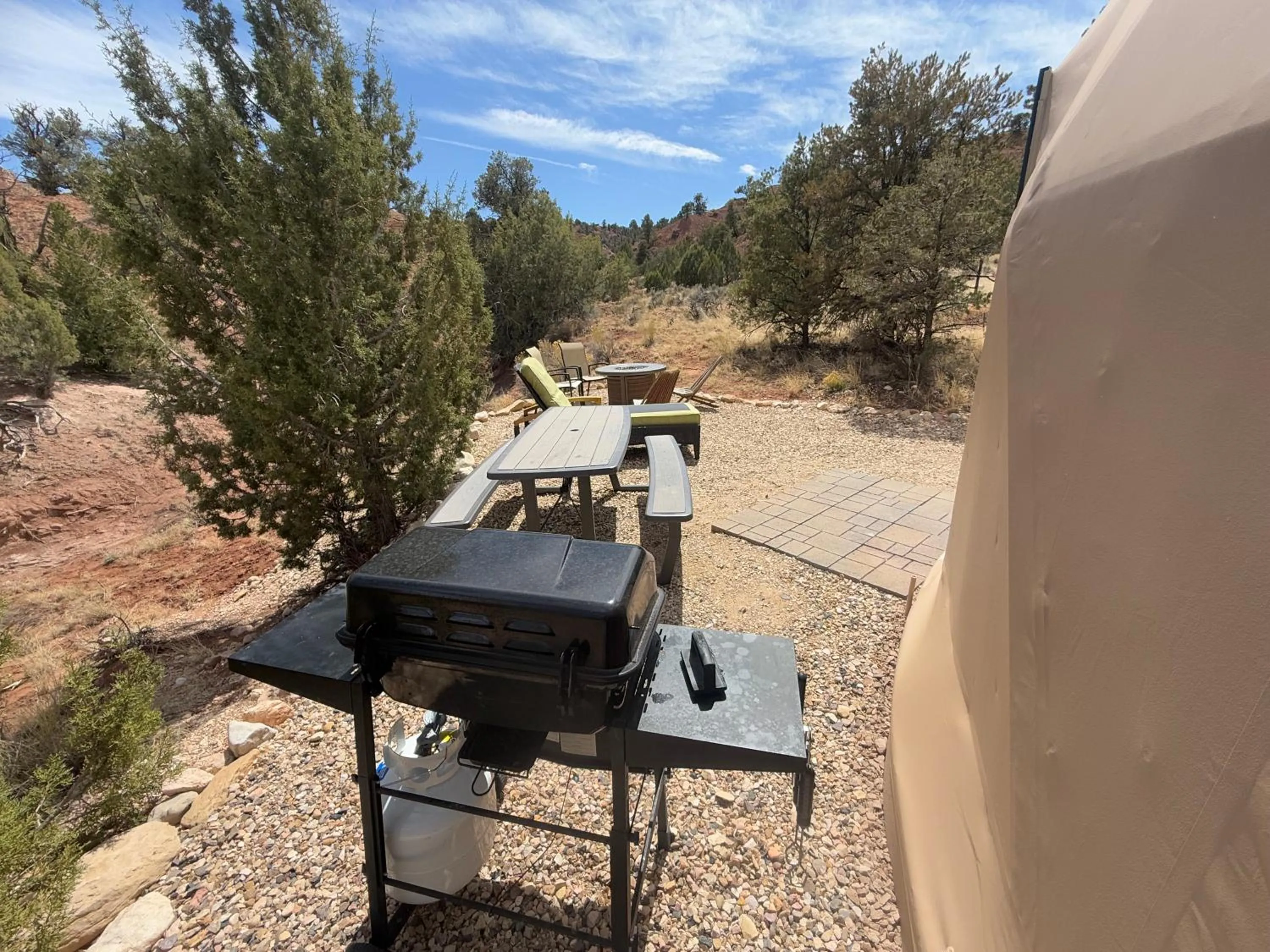 Patio in Bryce Glamp And Camp