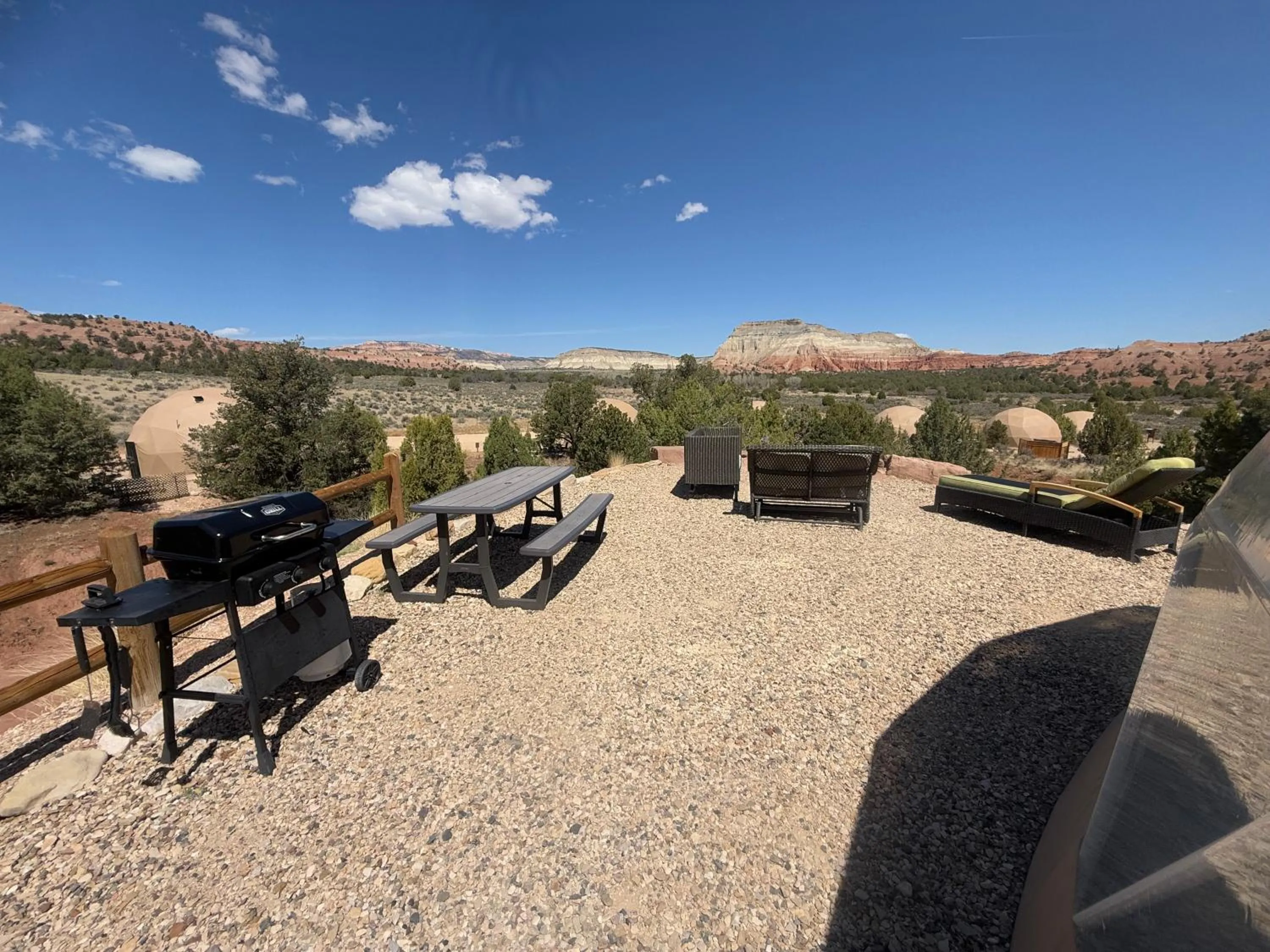 Patio in Bryce Glamp And Camp