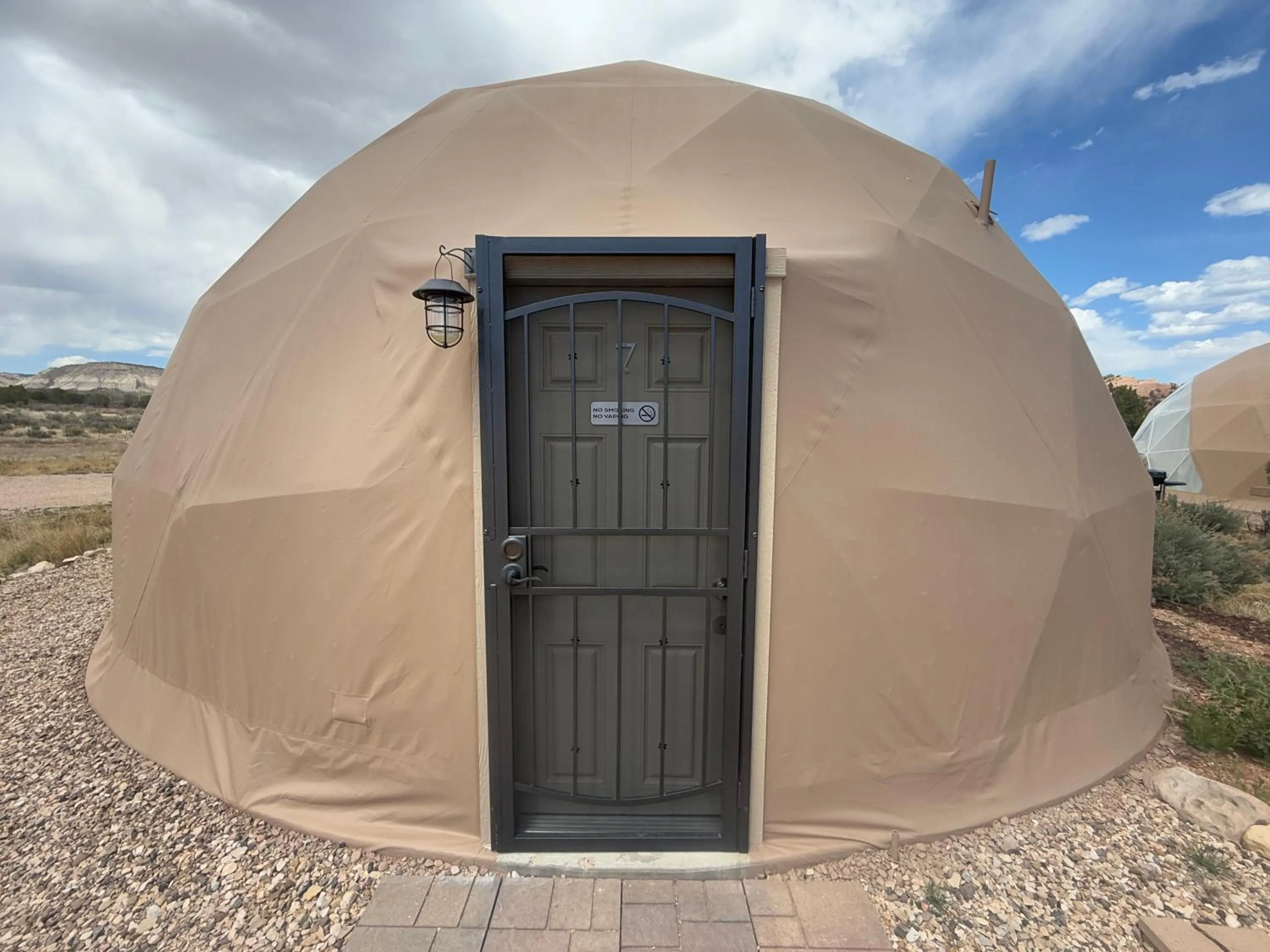 Property building in Bryce Glamp And Camp