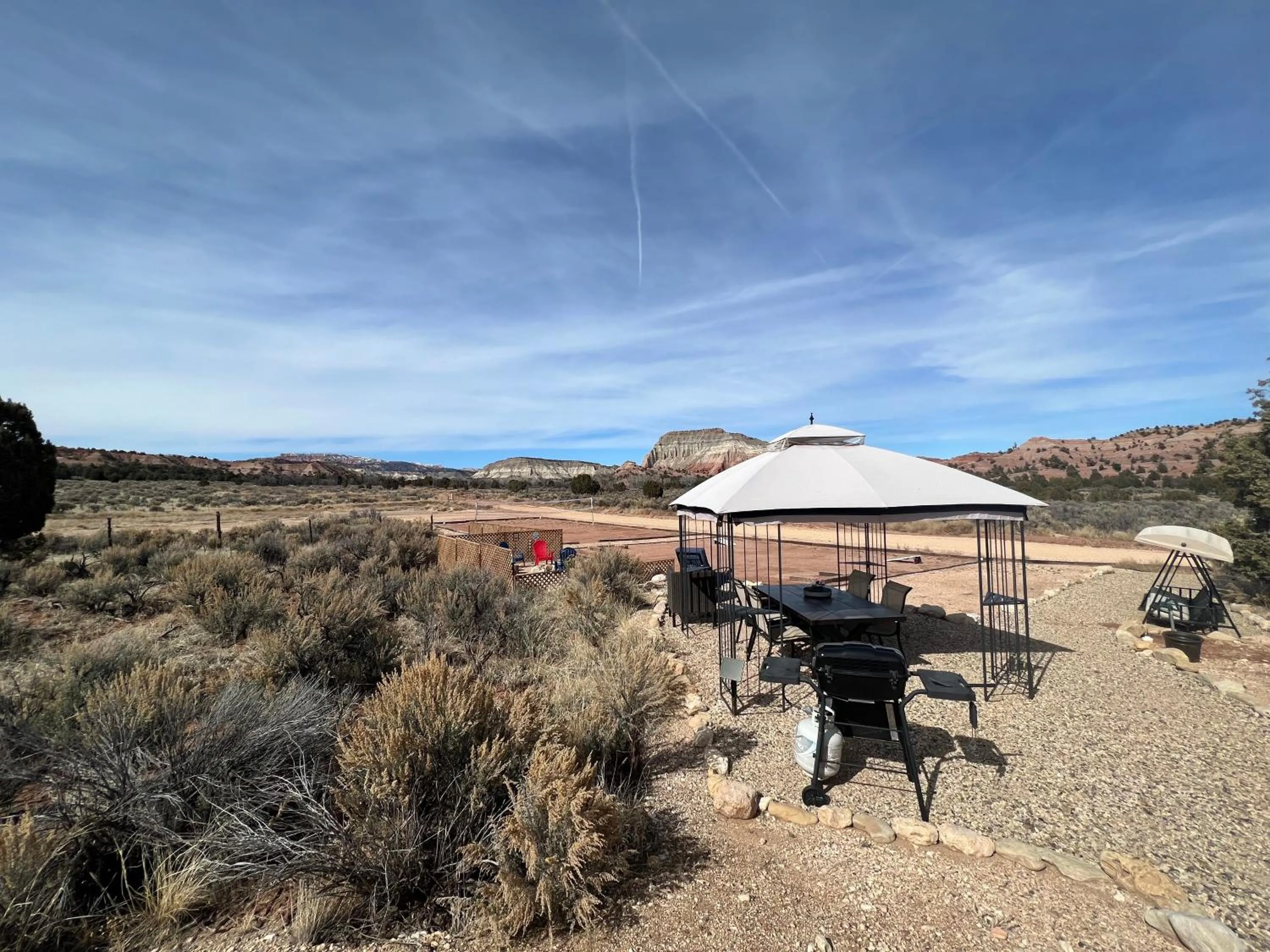 Mountain view in Bryce Glamp And Camp