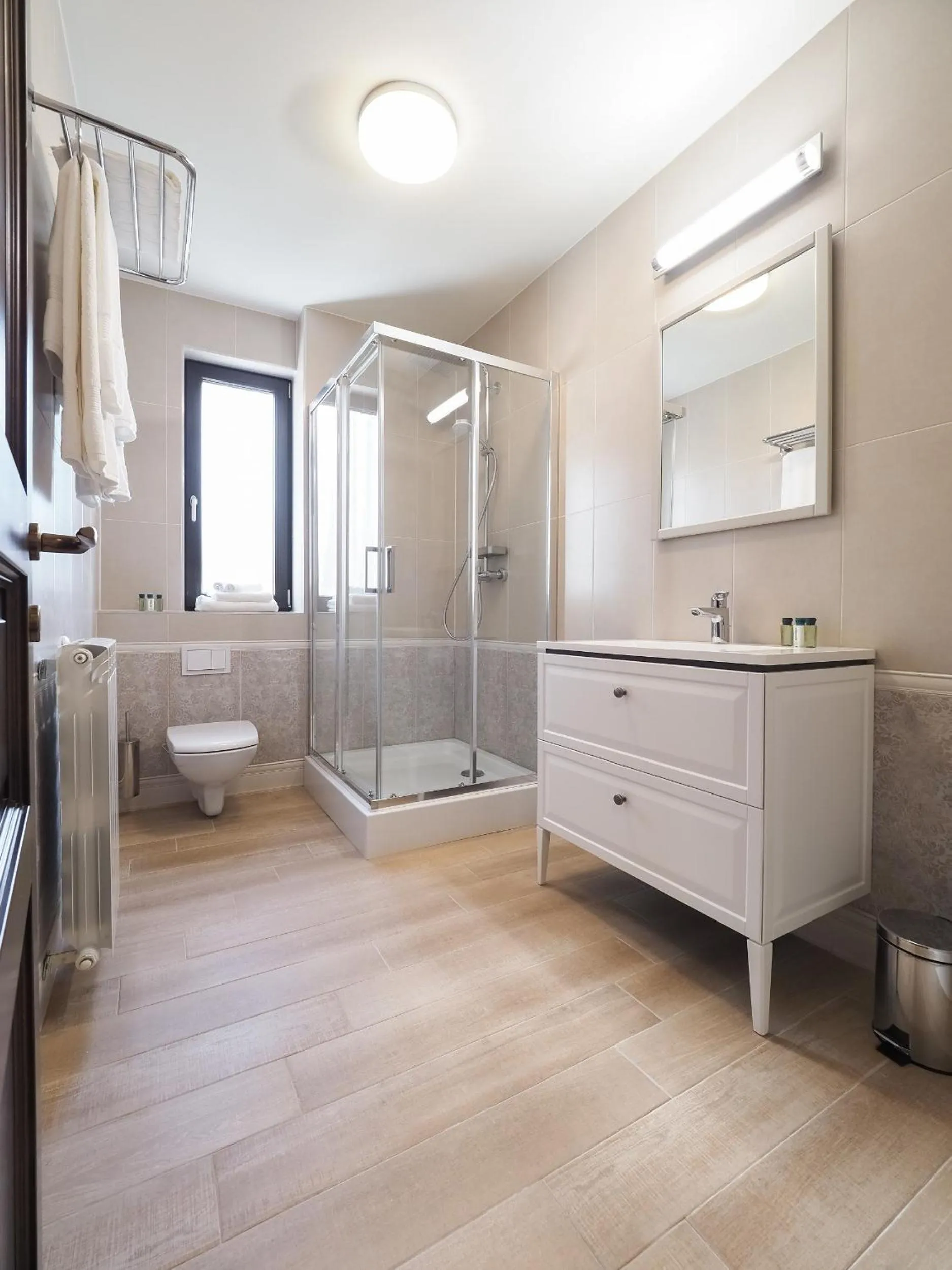 Bathroom in Boutique Central