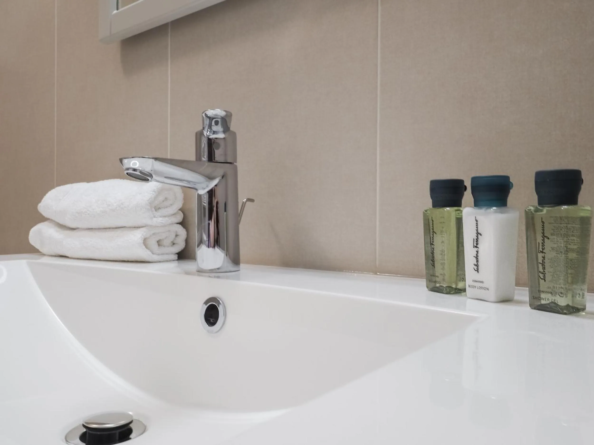 Bathroom in Boutique Central