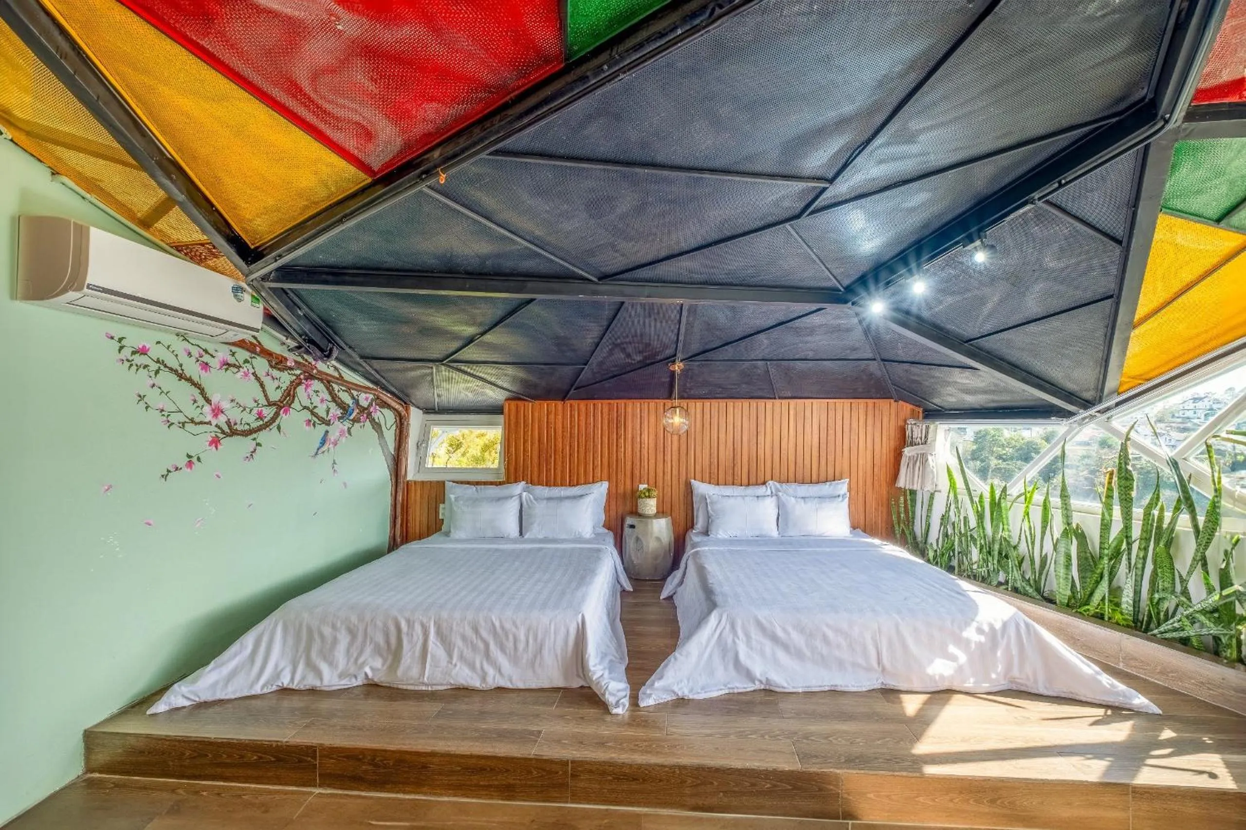 Bedroom, Bed in Orimi Cafe & Homies Dalat