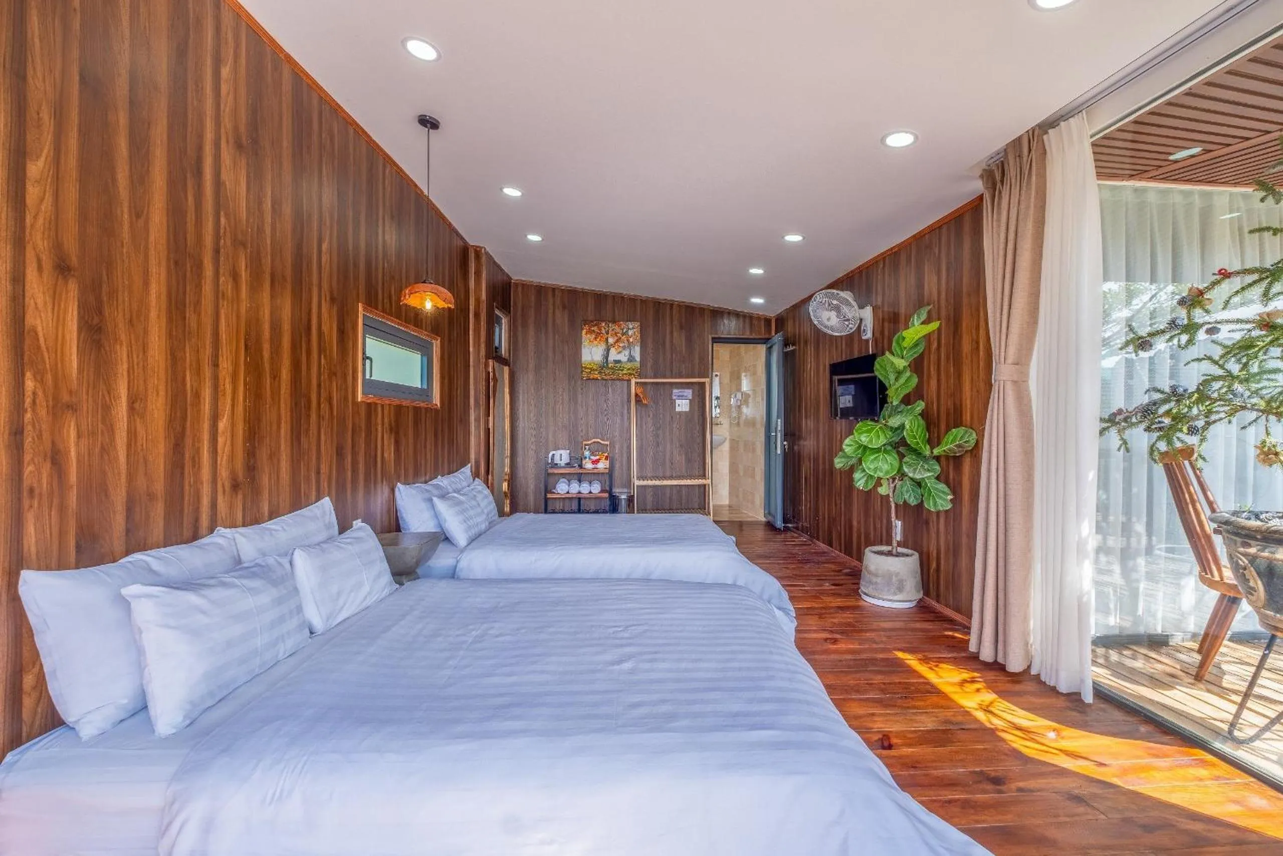 Bedroom, Bed in Orimi Cafe & Homies Dalat