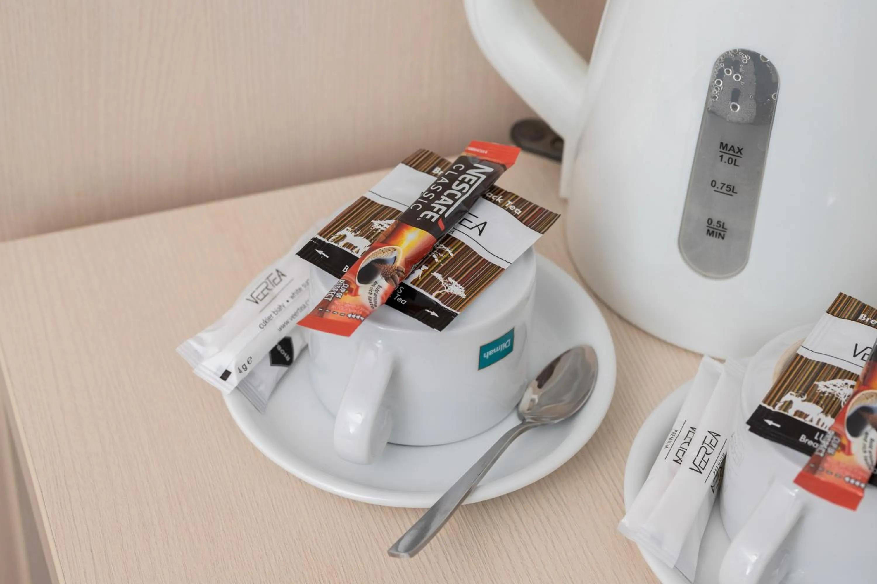 Coffee/tea facilities in Villa Angela