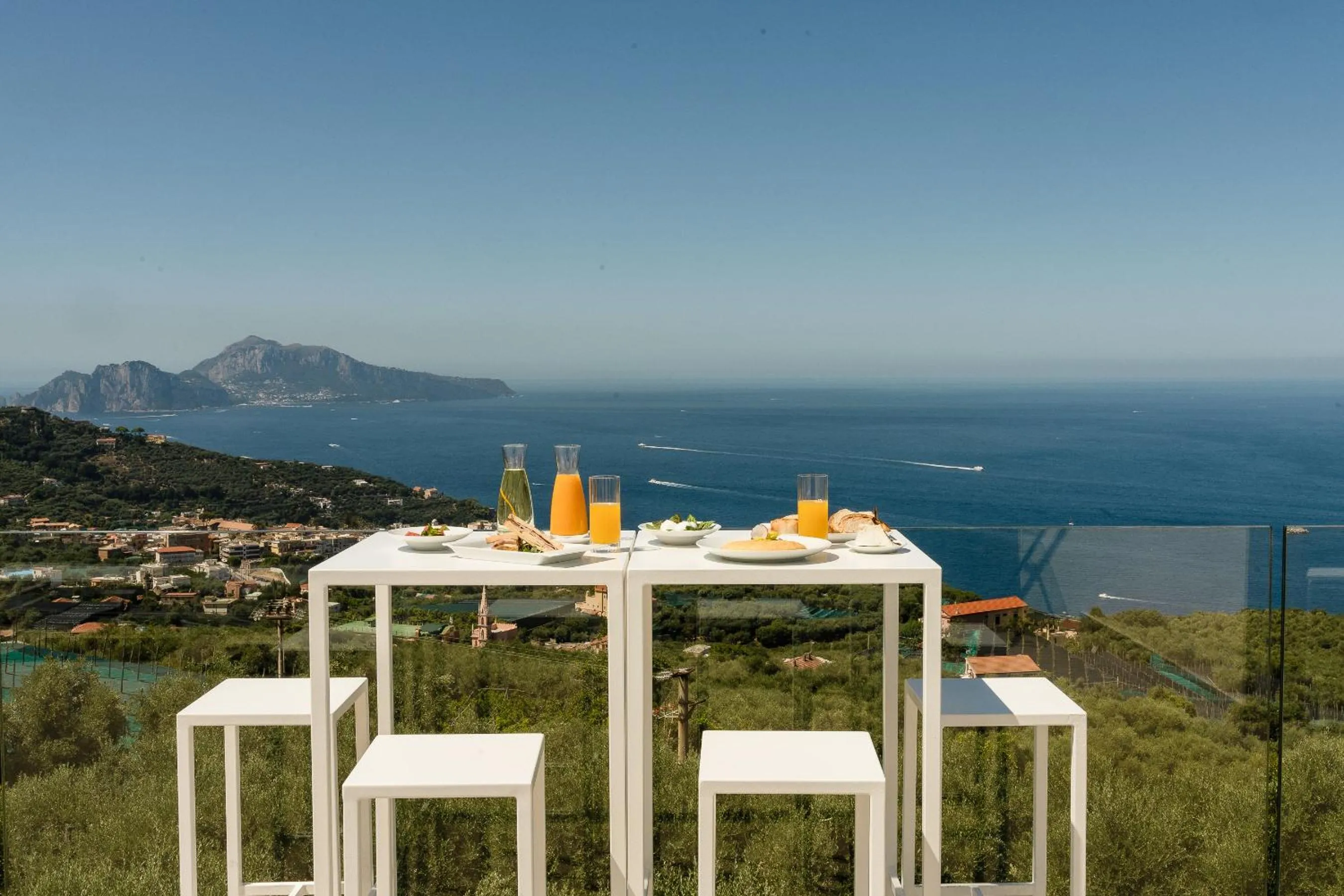 Continental breakfast in Villa Eliana